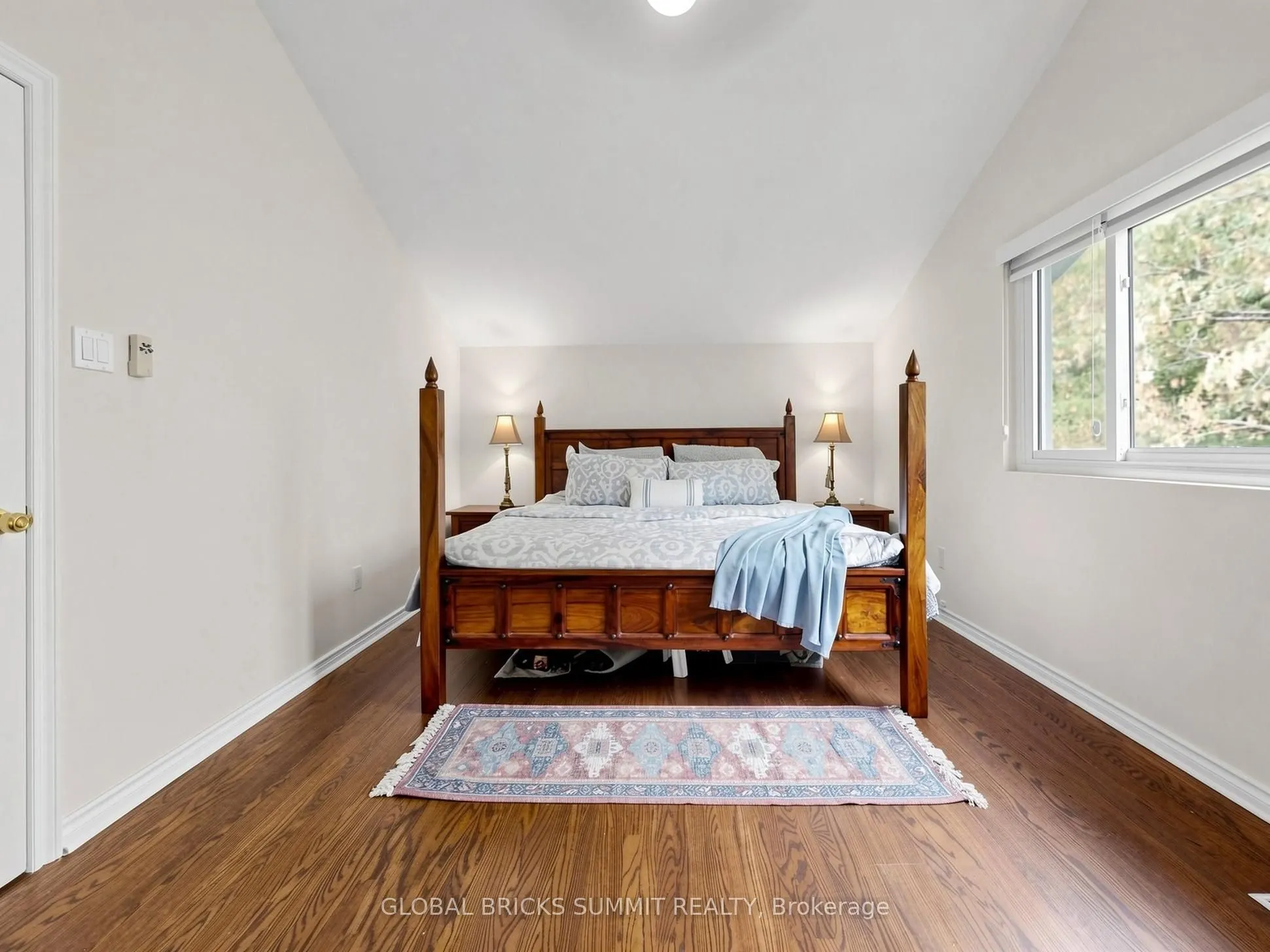 17 Amboy Road