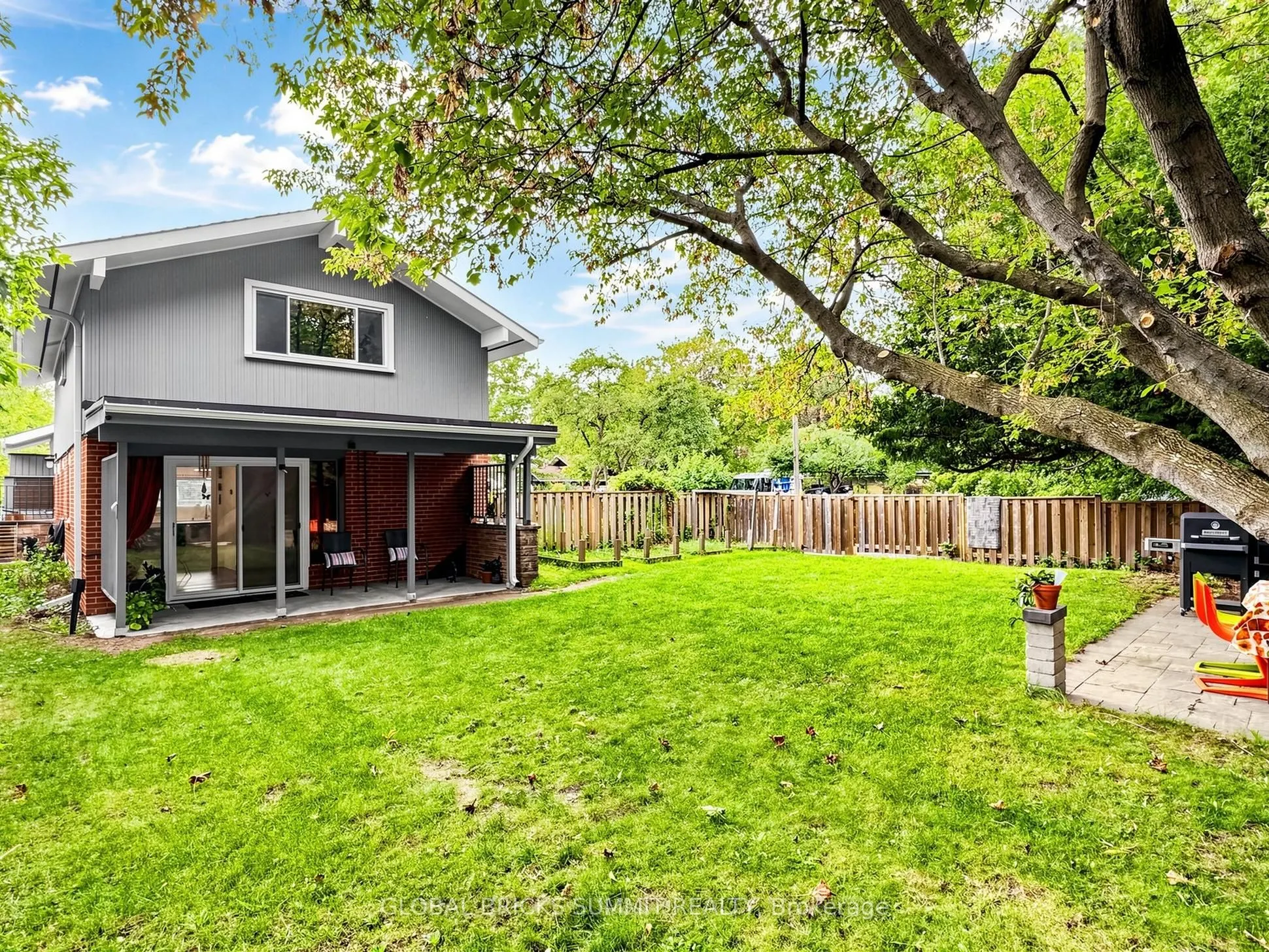 17 Amboy Road