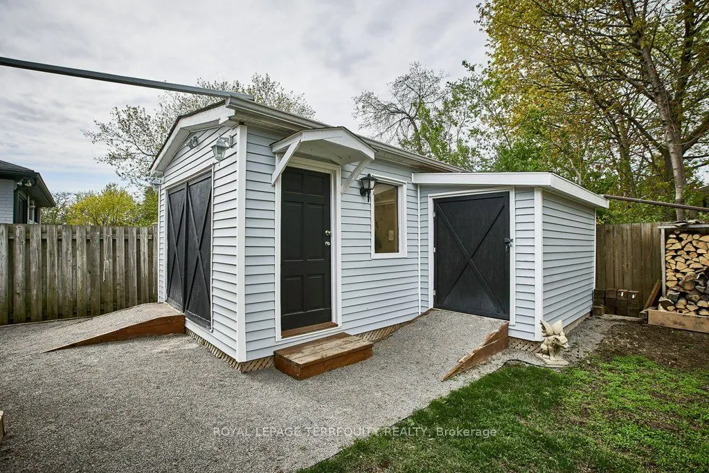 304 Palmerston Avenue #Lower