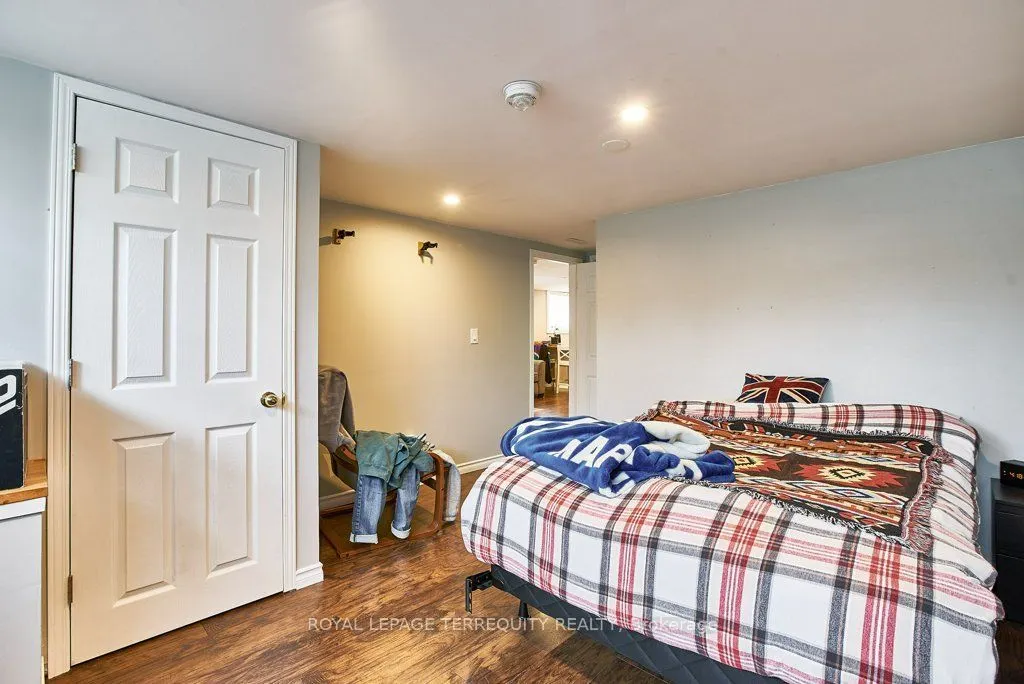 304 Palmerston Avenue #Lower