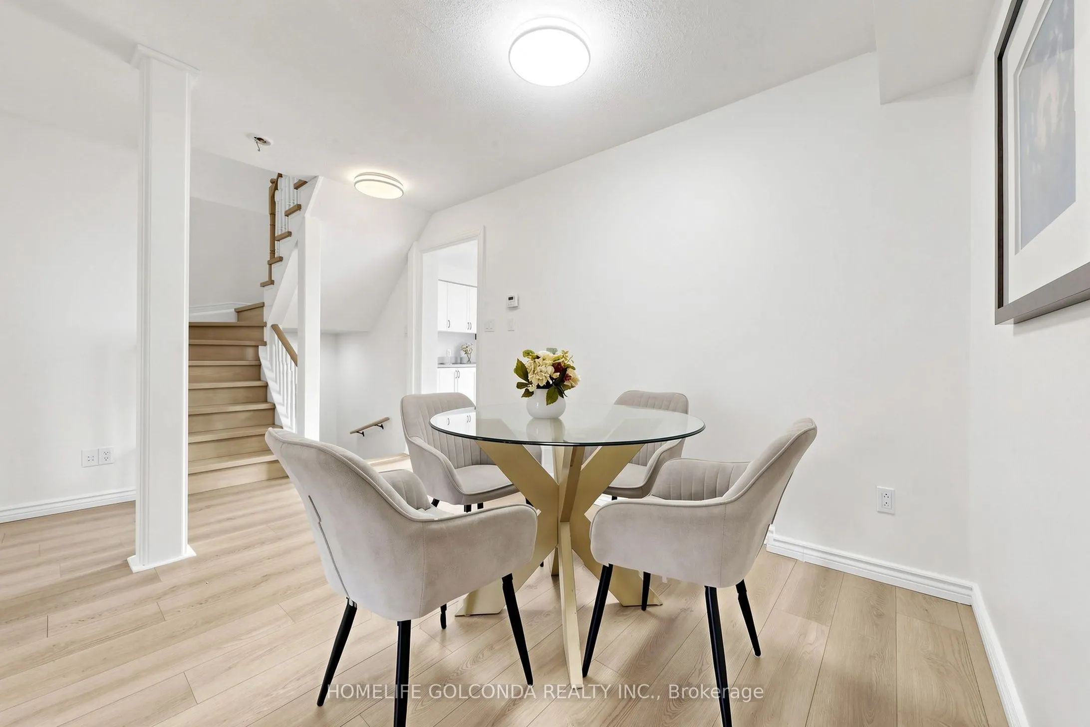1704 Canadore Crescent