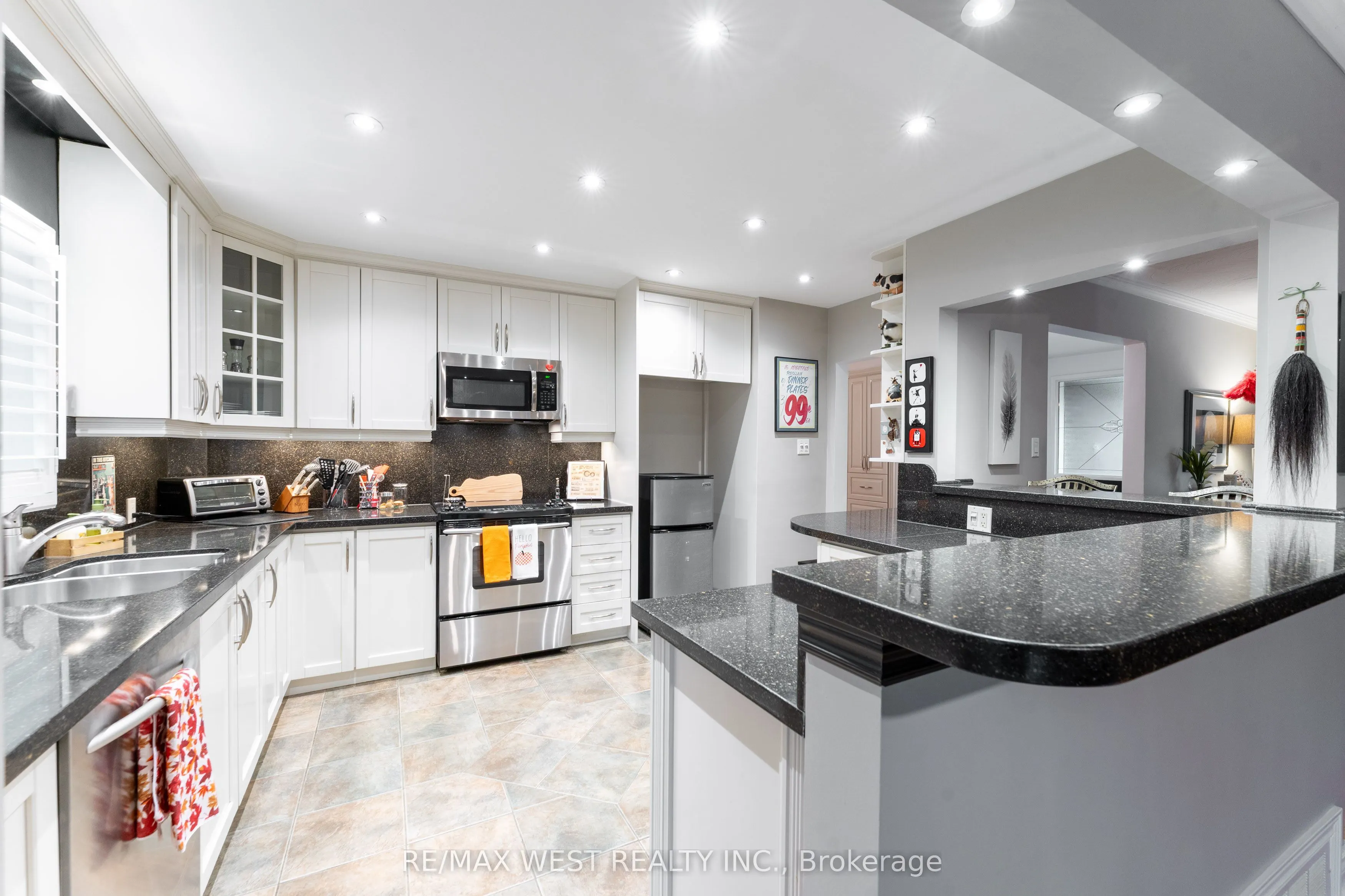 59 Landfair Crescent