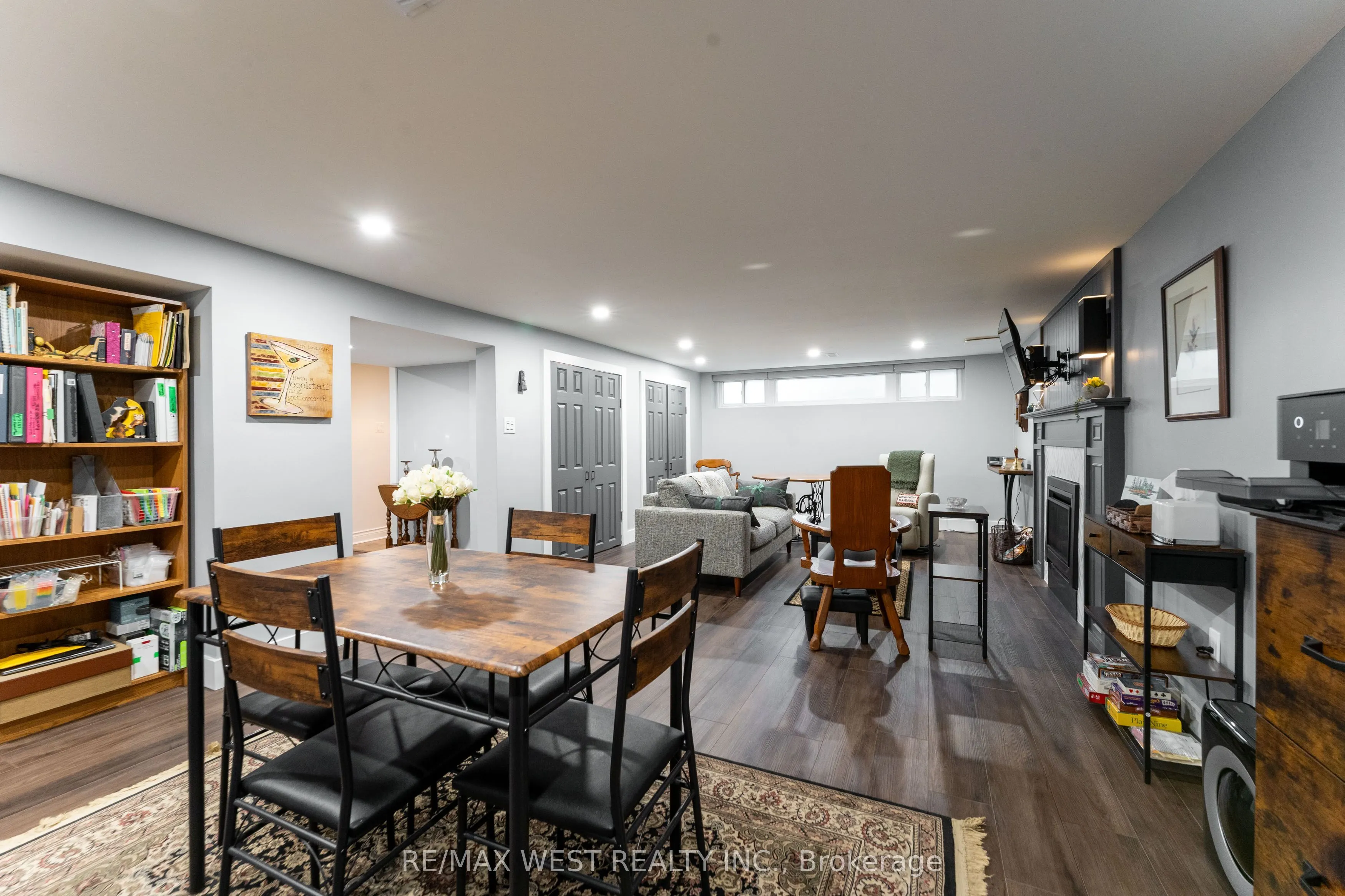 59 Landfair Crescent
