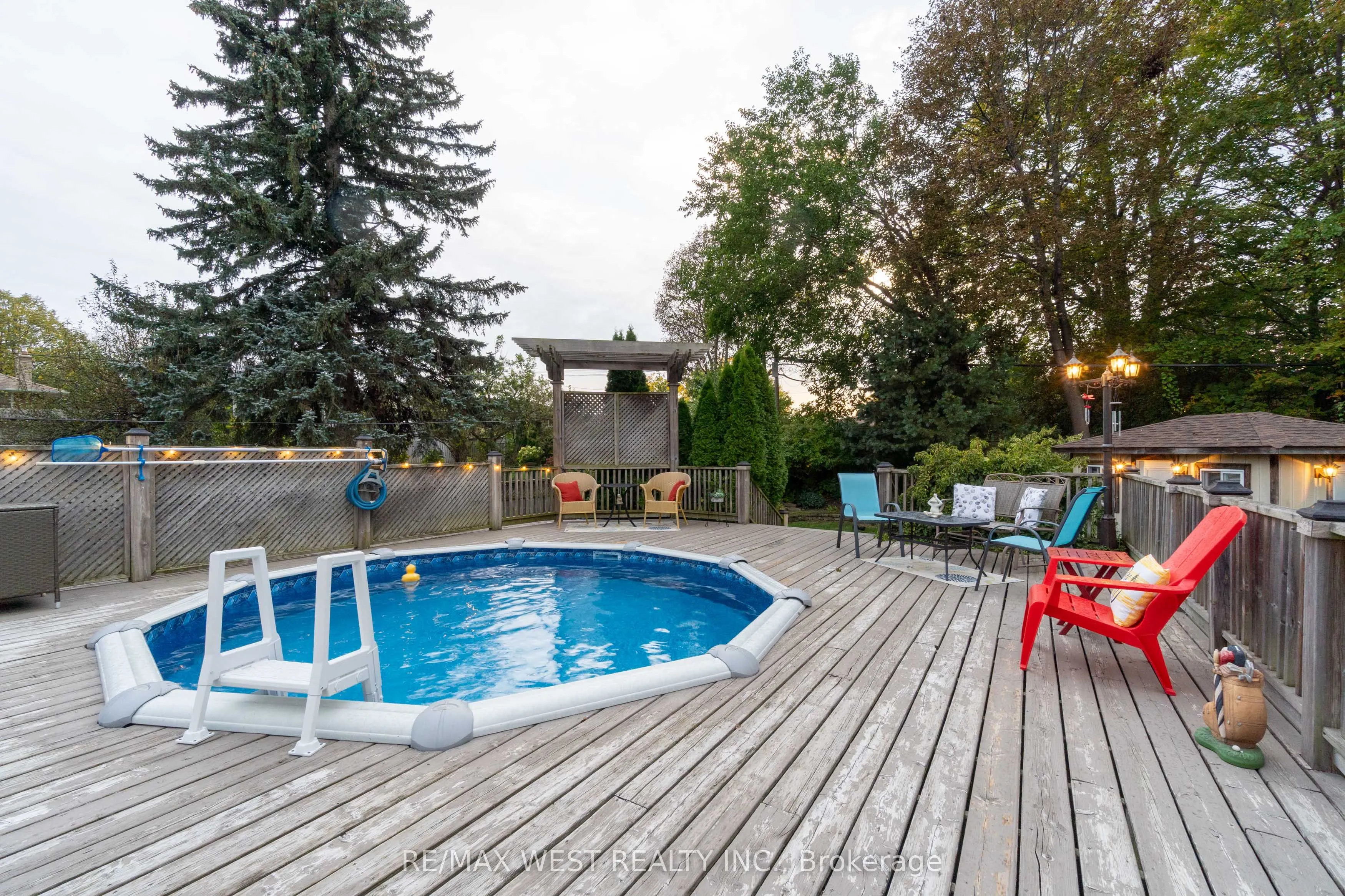 59 Landfair Crescent