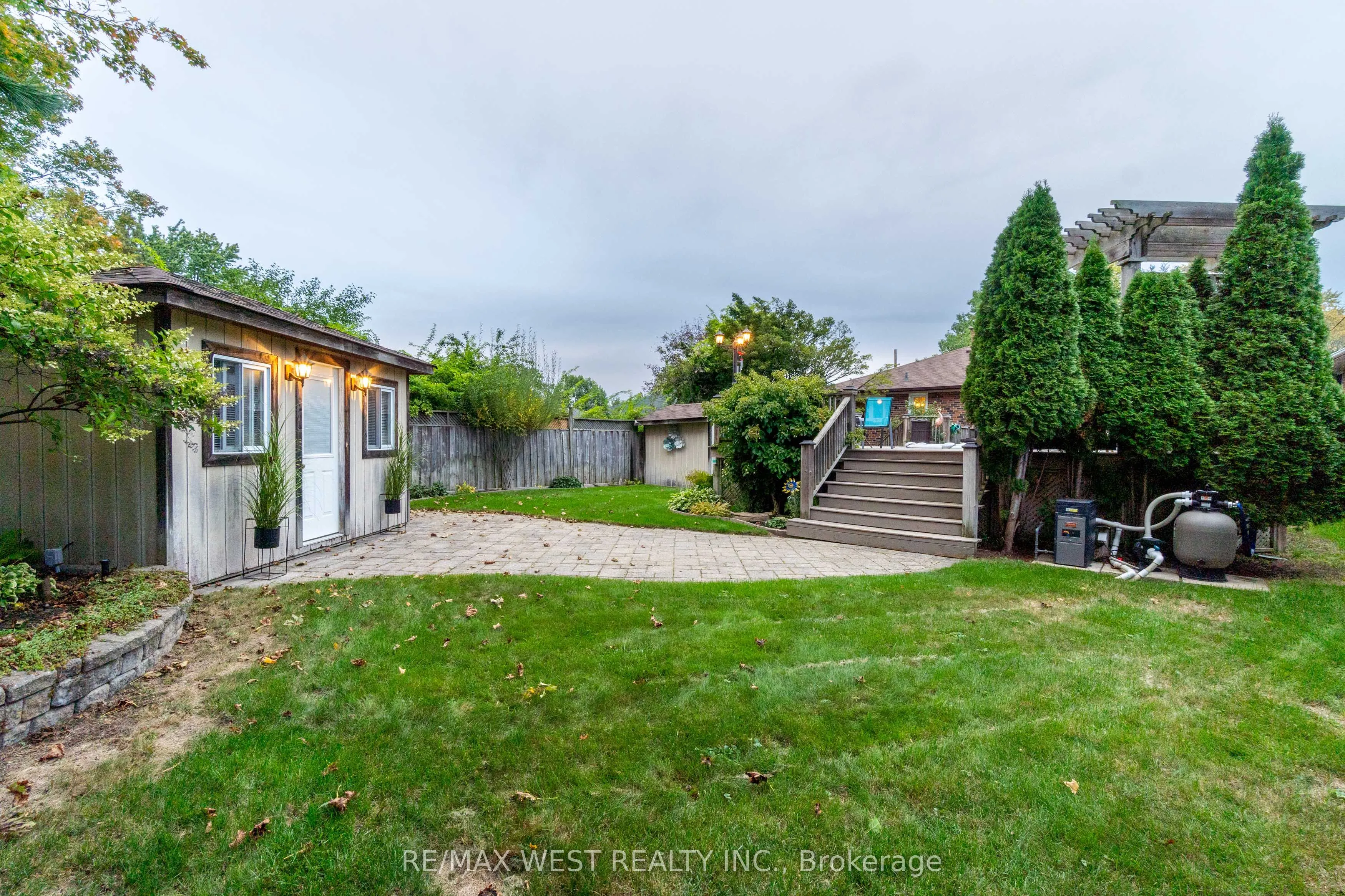 59 Landfair Crescent