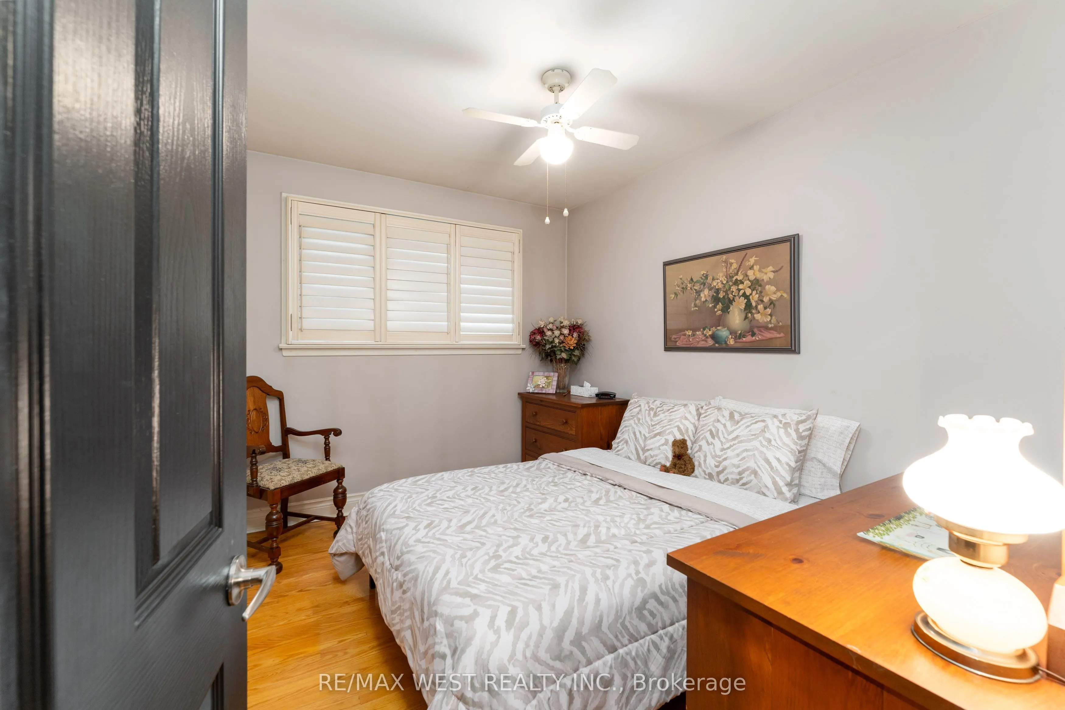 59 Landfair Crescent