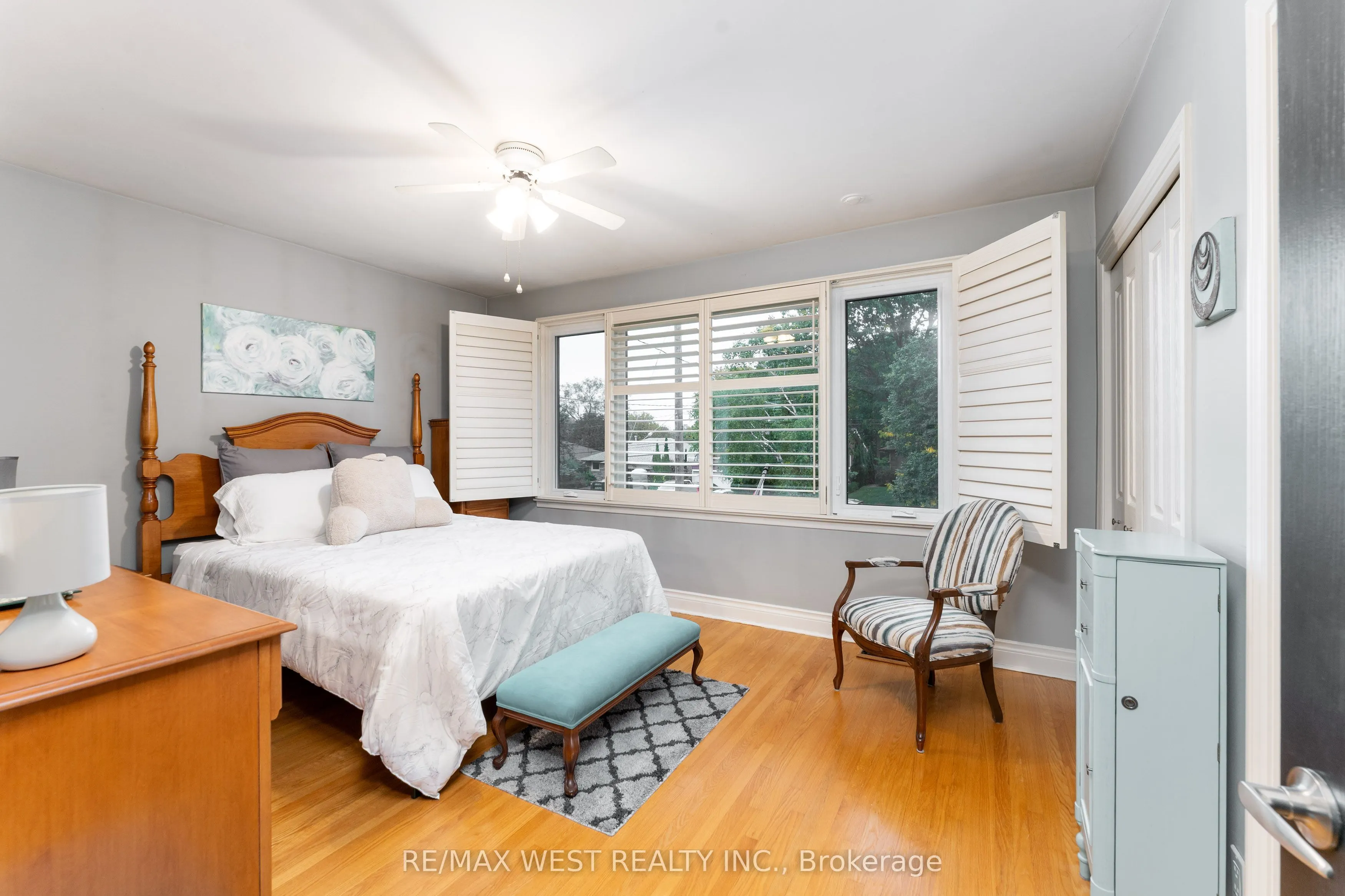59 Landfair Crescent