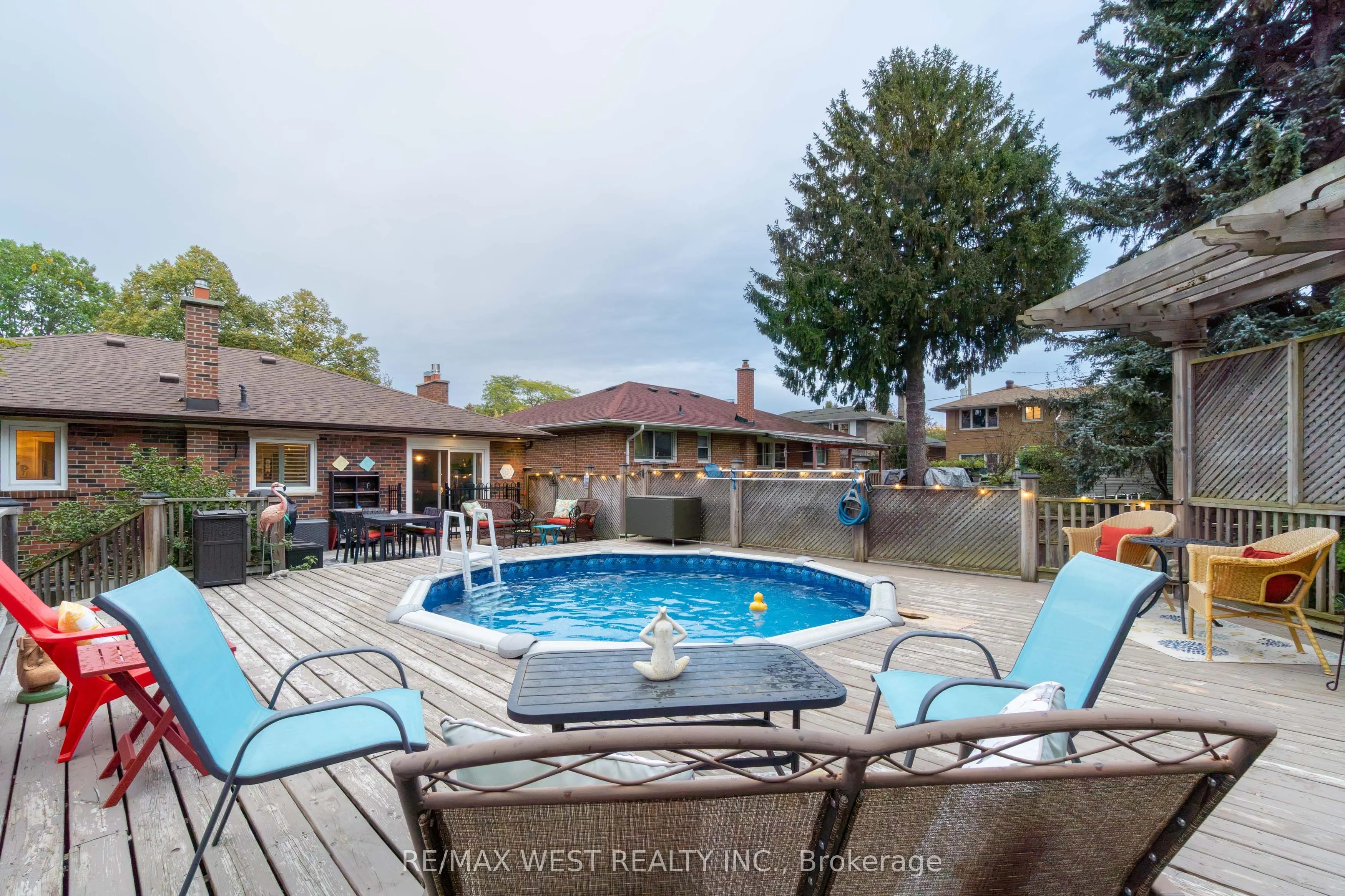 59 Landfair Crescent