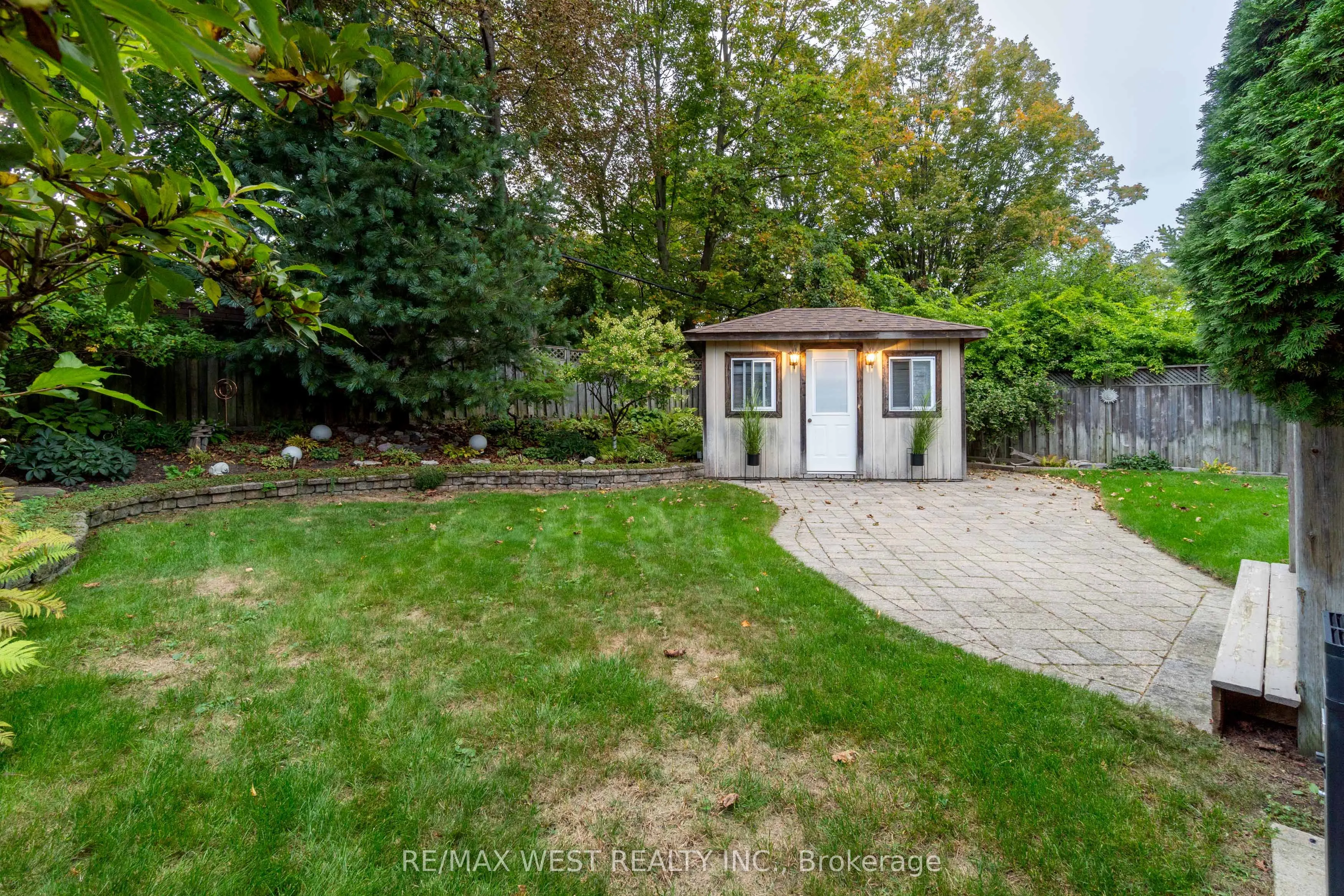 59 Landfair Crescent