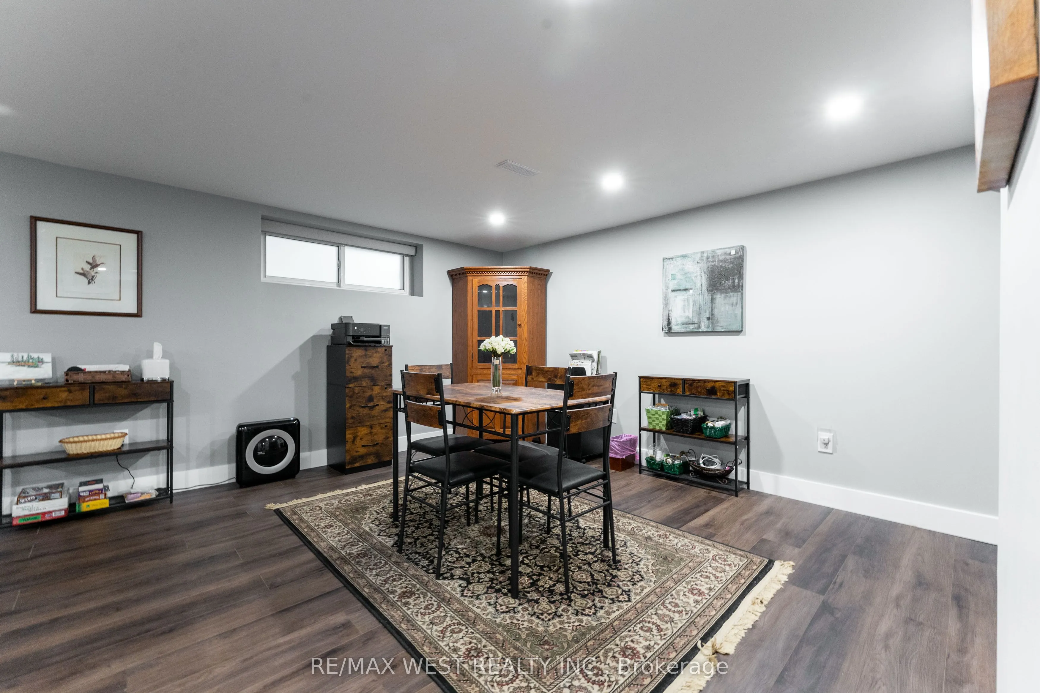 59 Landfair Crescent