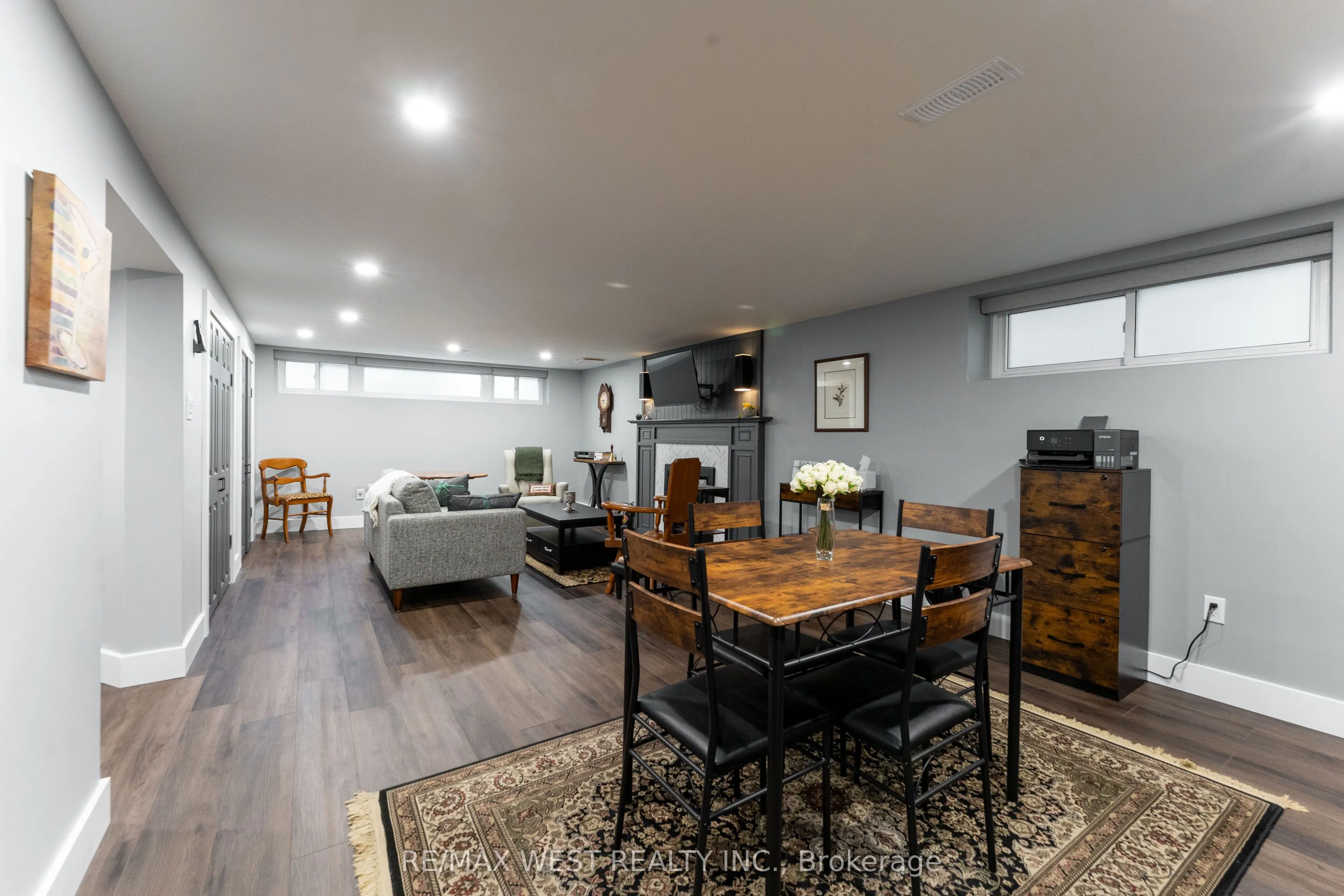 59 Landfair Crescent