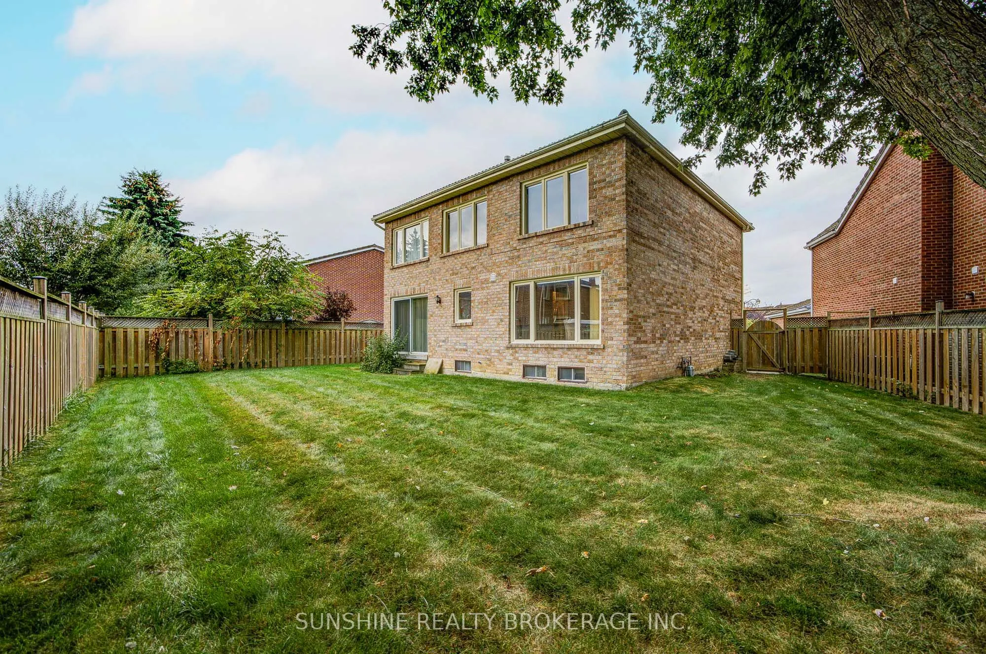 23 Parsborough Court