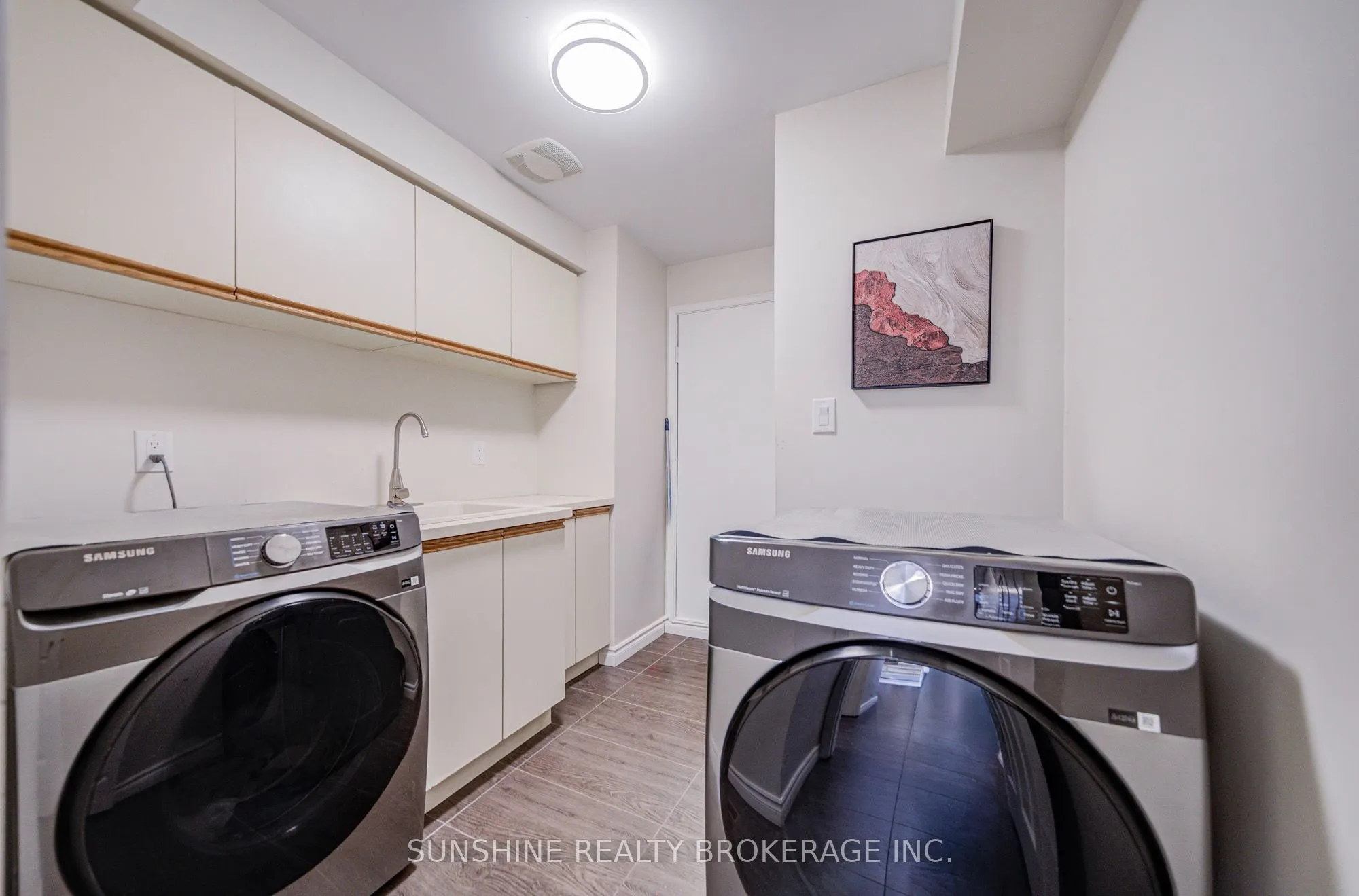 23 Parsborough Court