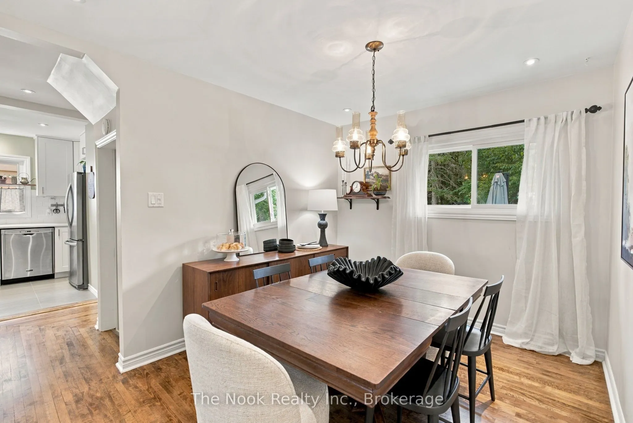 120 Admiral Road