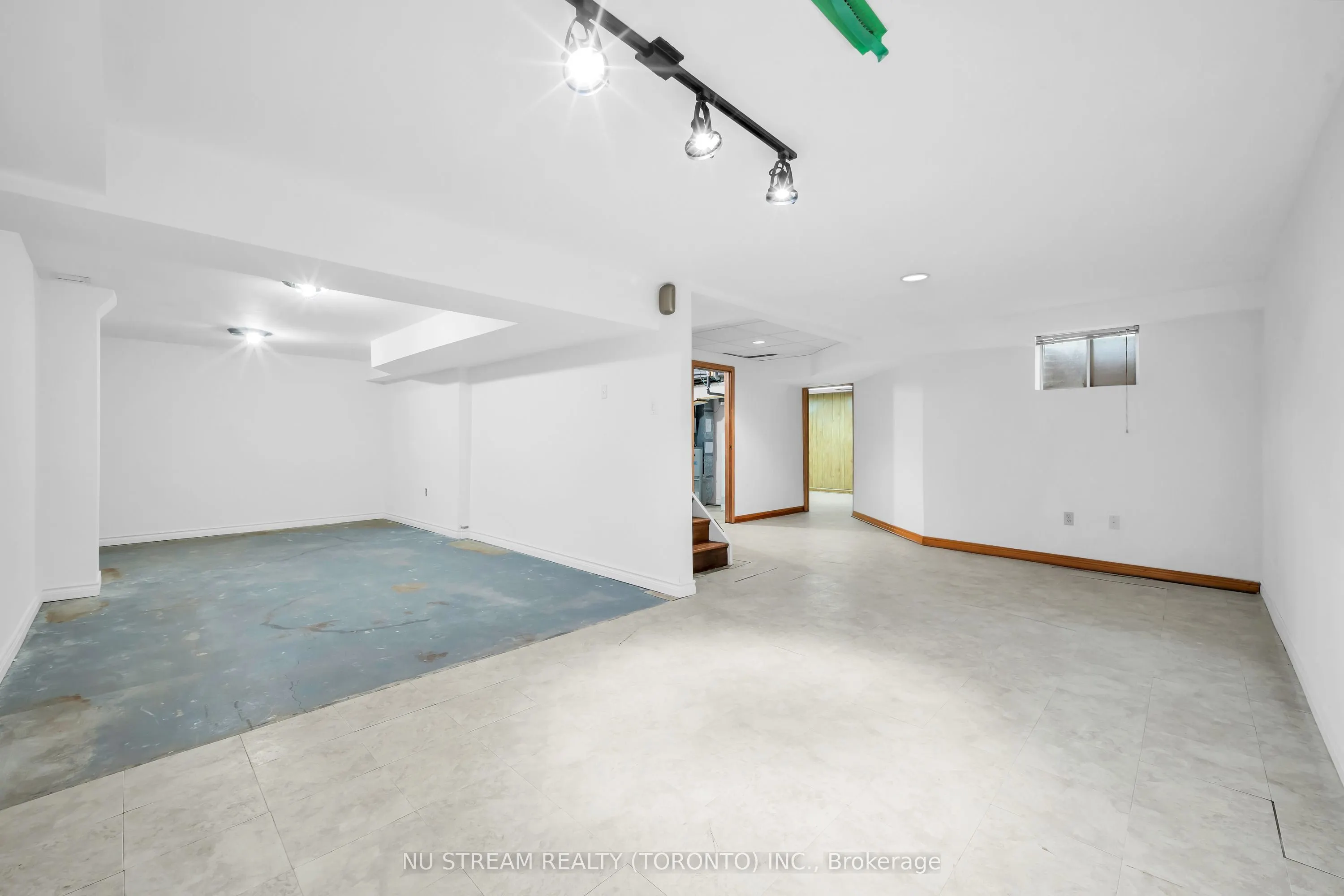 37 Wintermute Boulevard