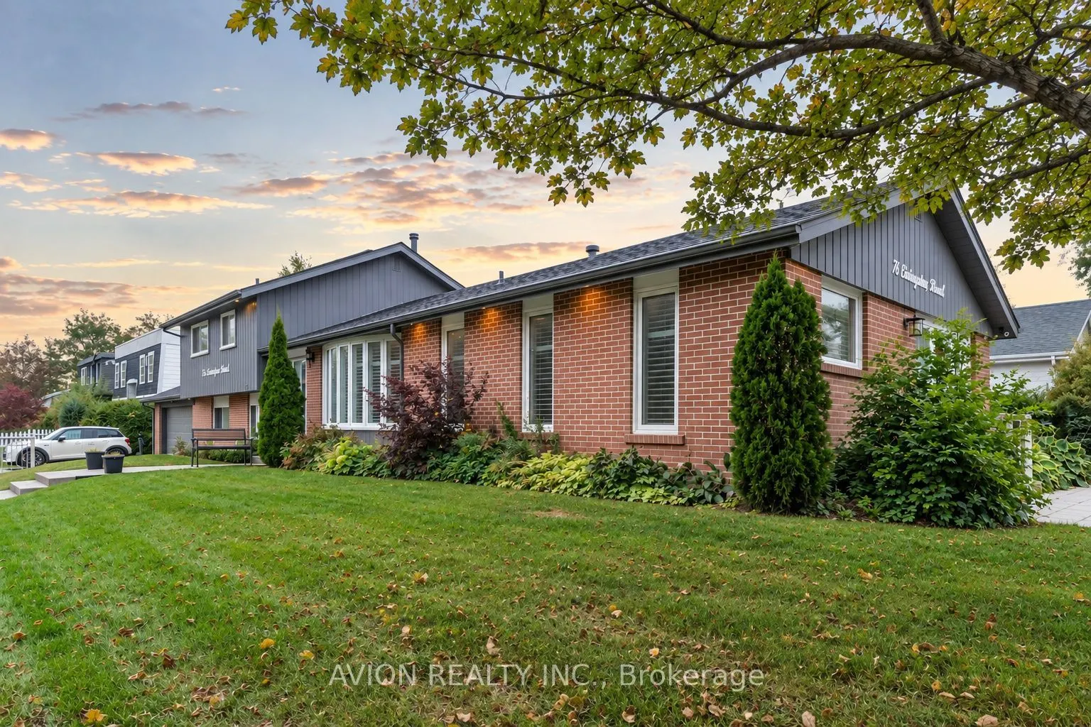 76 Livingston Road