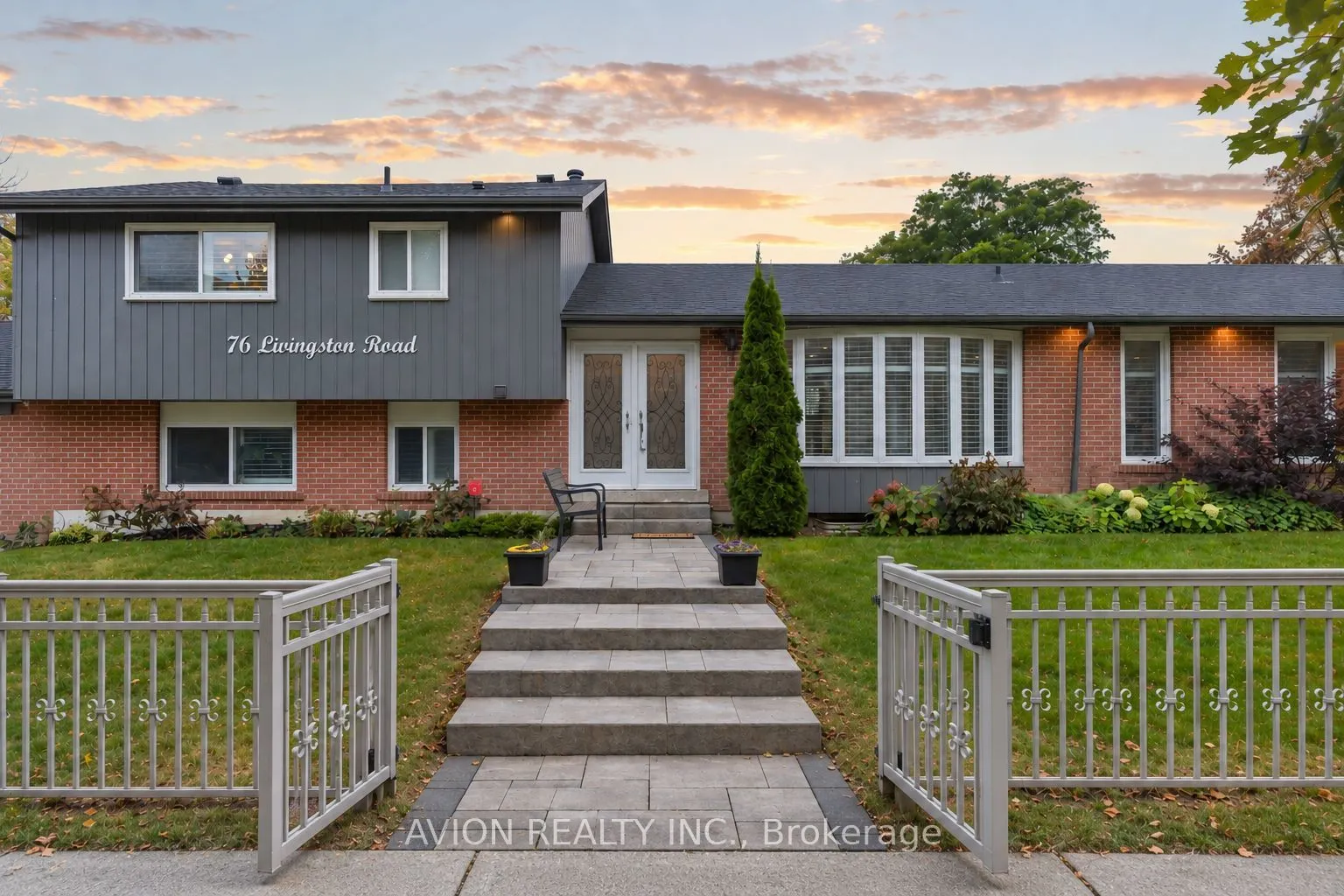76 Livingston Road