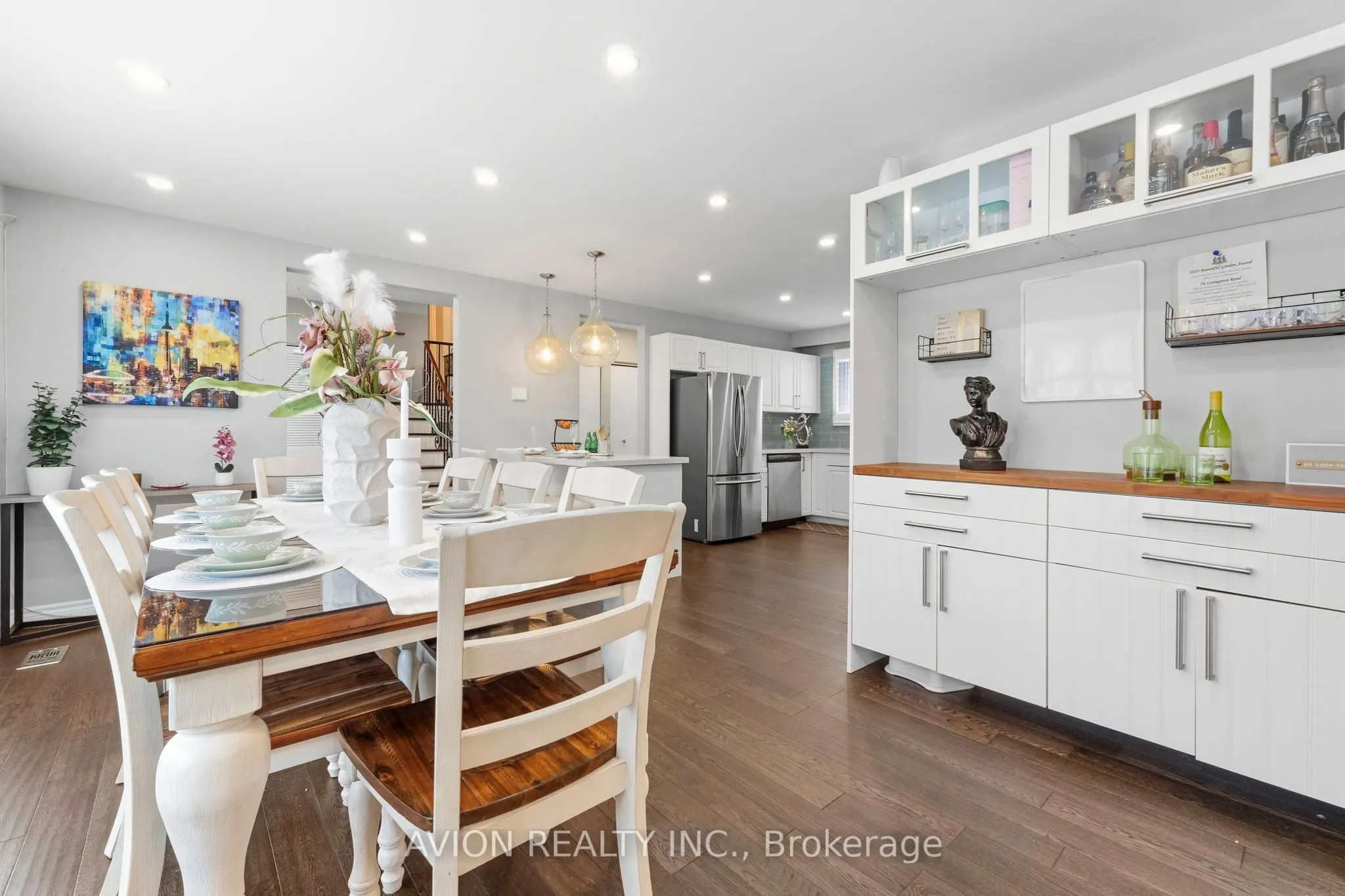 76 Livingston Road