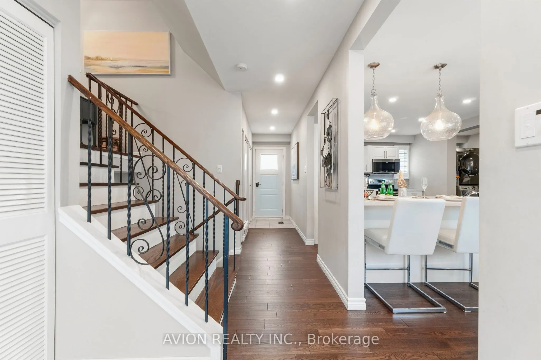 76 Livingston Road