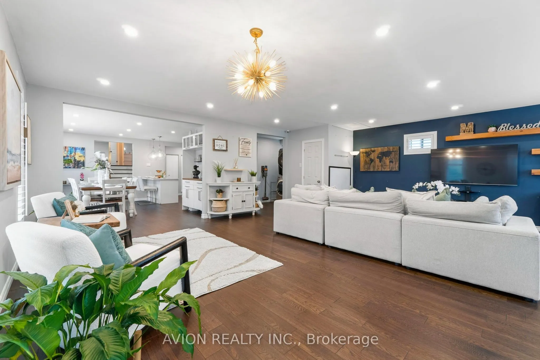 76 Livingston Road