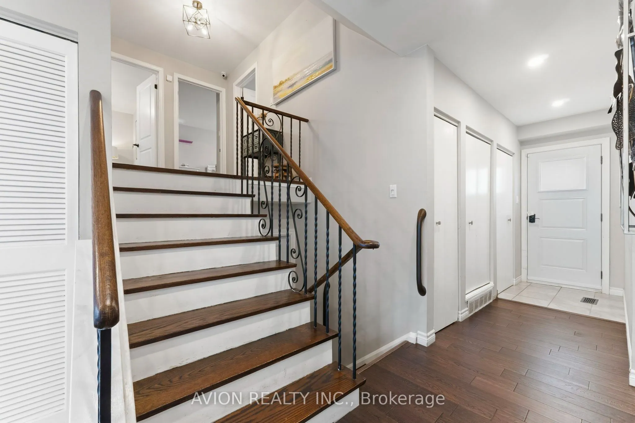 76 Livingston Road
