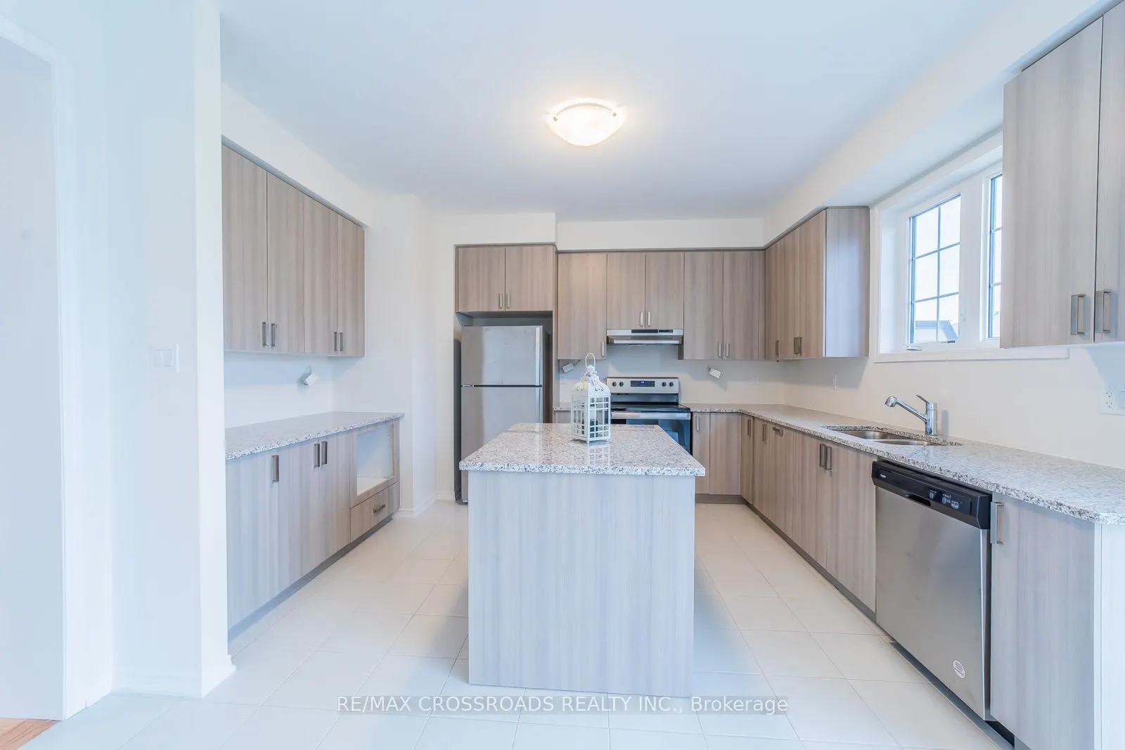 332 Coronation Road