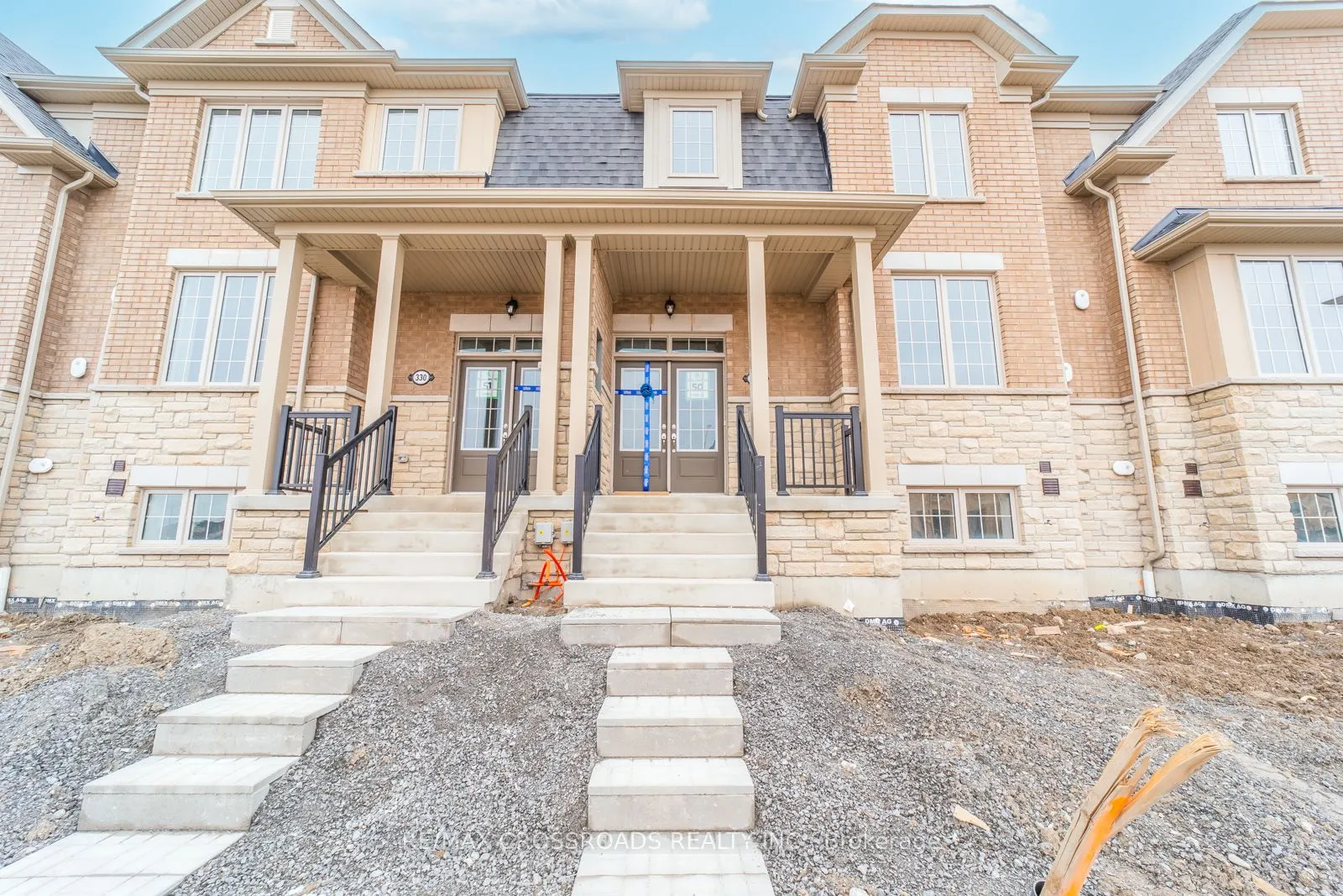 332 Coronation Road