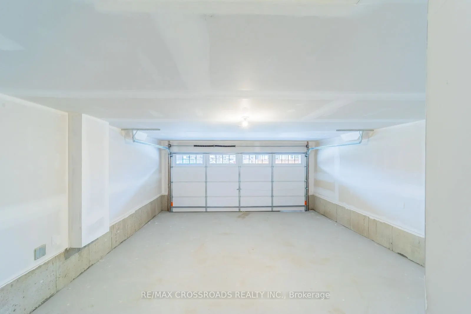 332 Coronation Road