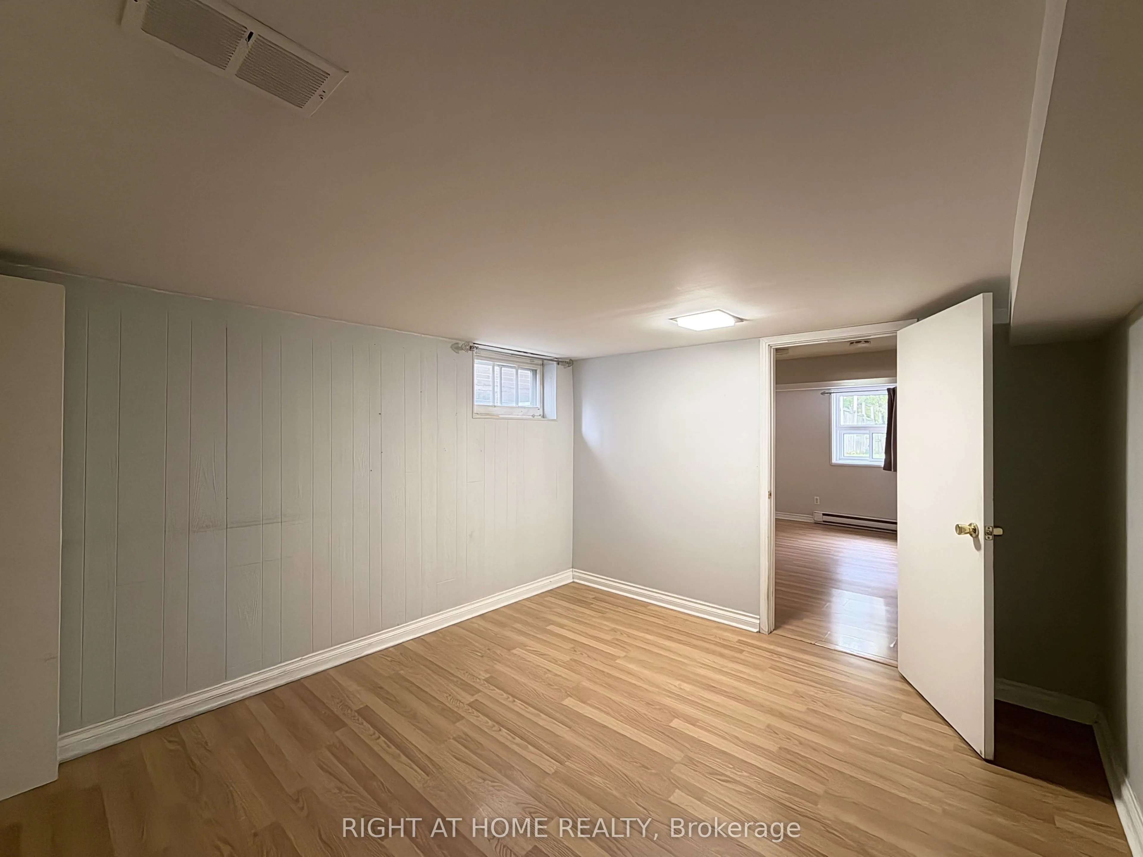 214 Greenwood Avenue #Lower