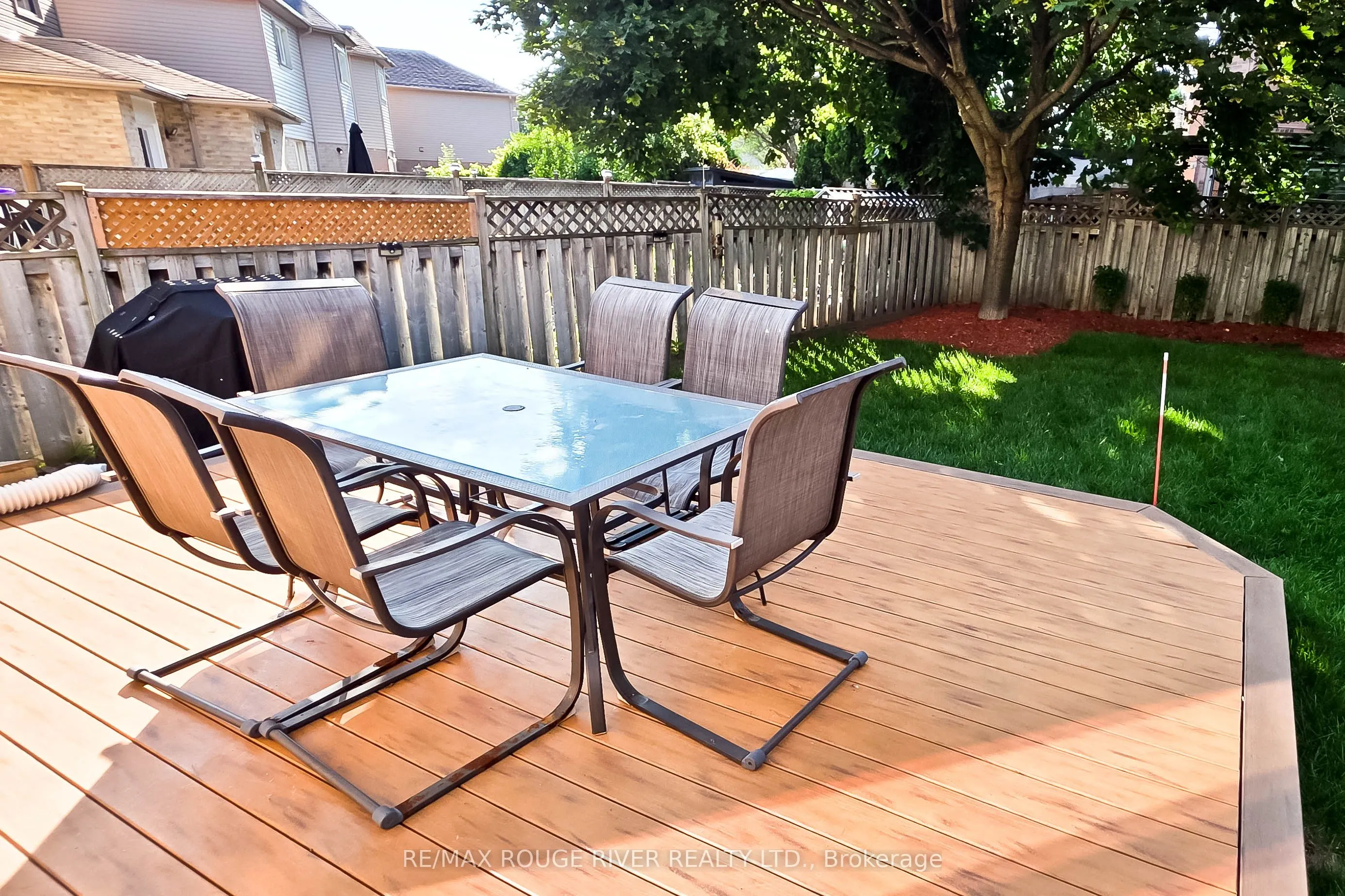 6 Knotty Pine Drive