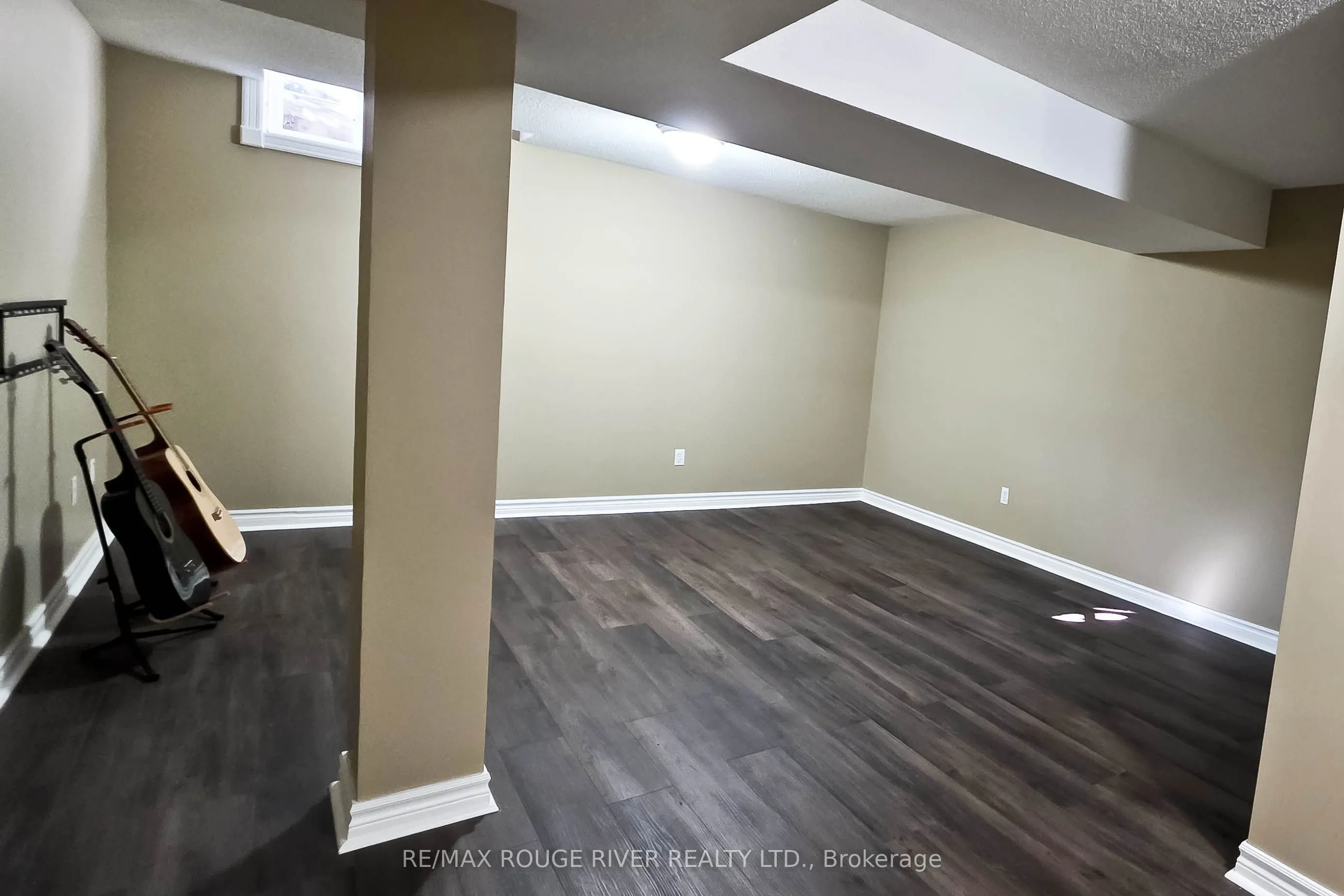 6 Knotty Pine Drive