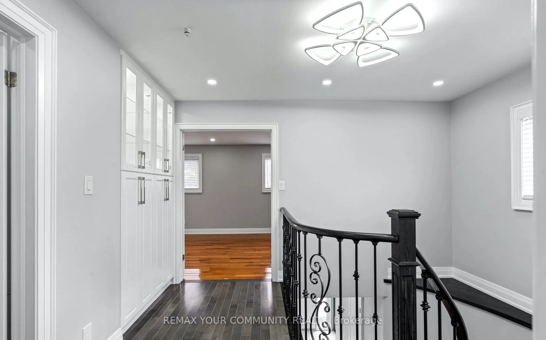700 Stonepath Circle