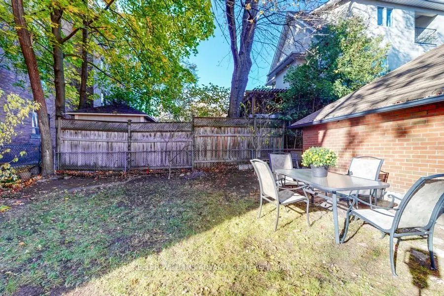 376 Glen Manor Drive