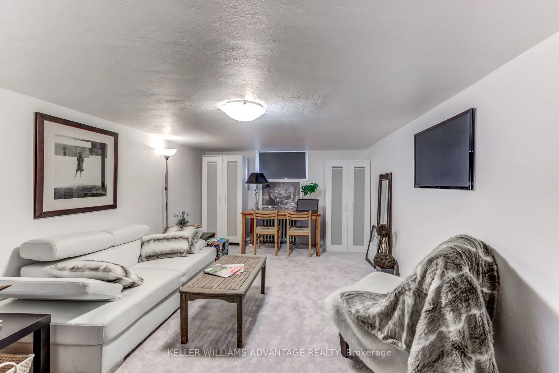 376 Glen Manor Drive