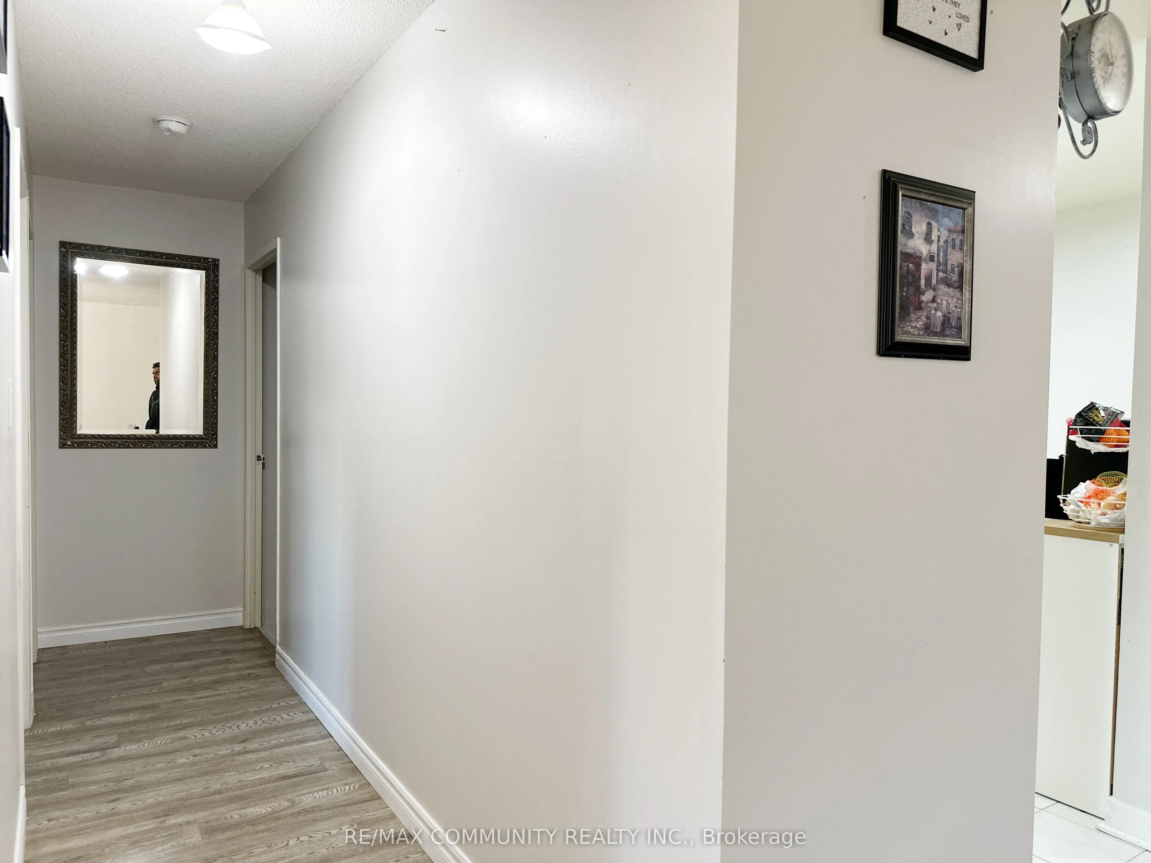 25 Bamburgh Circle #1133