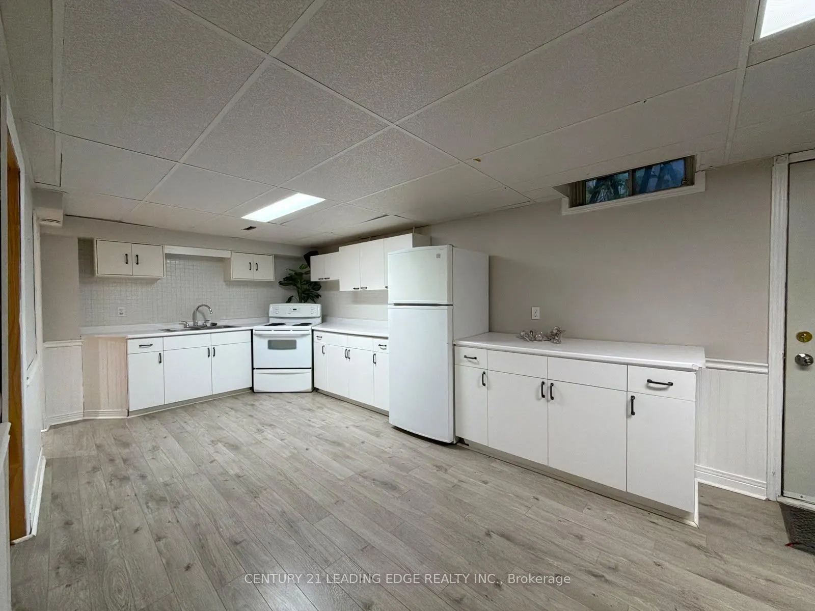 1237 Fieldstone Circle #Lower