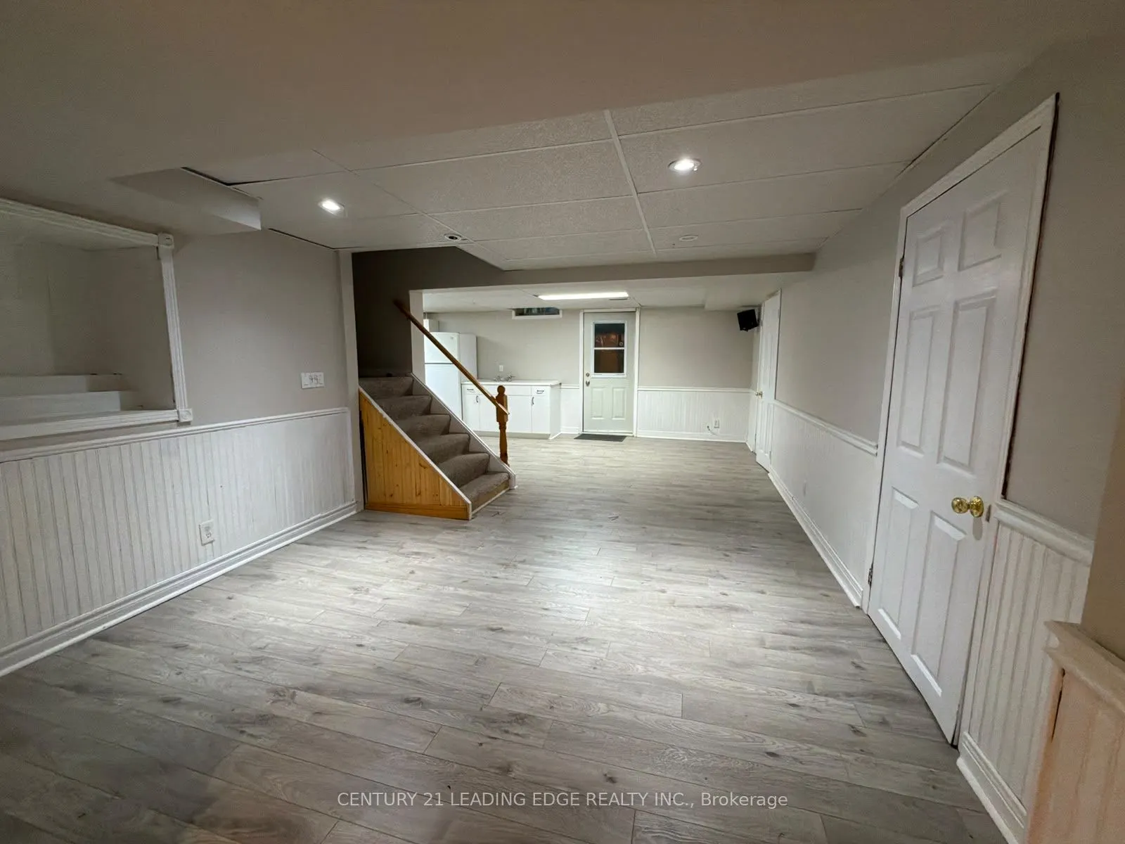 1237 Fieldstone Circle #Lower