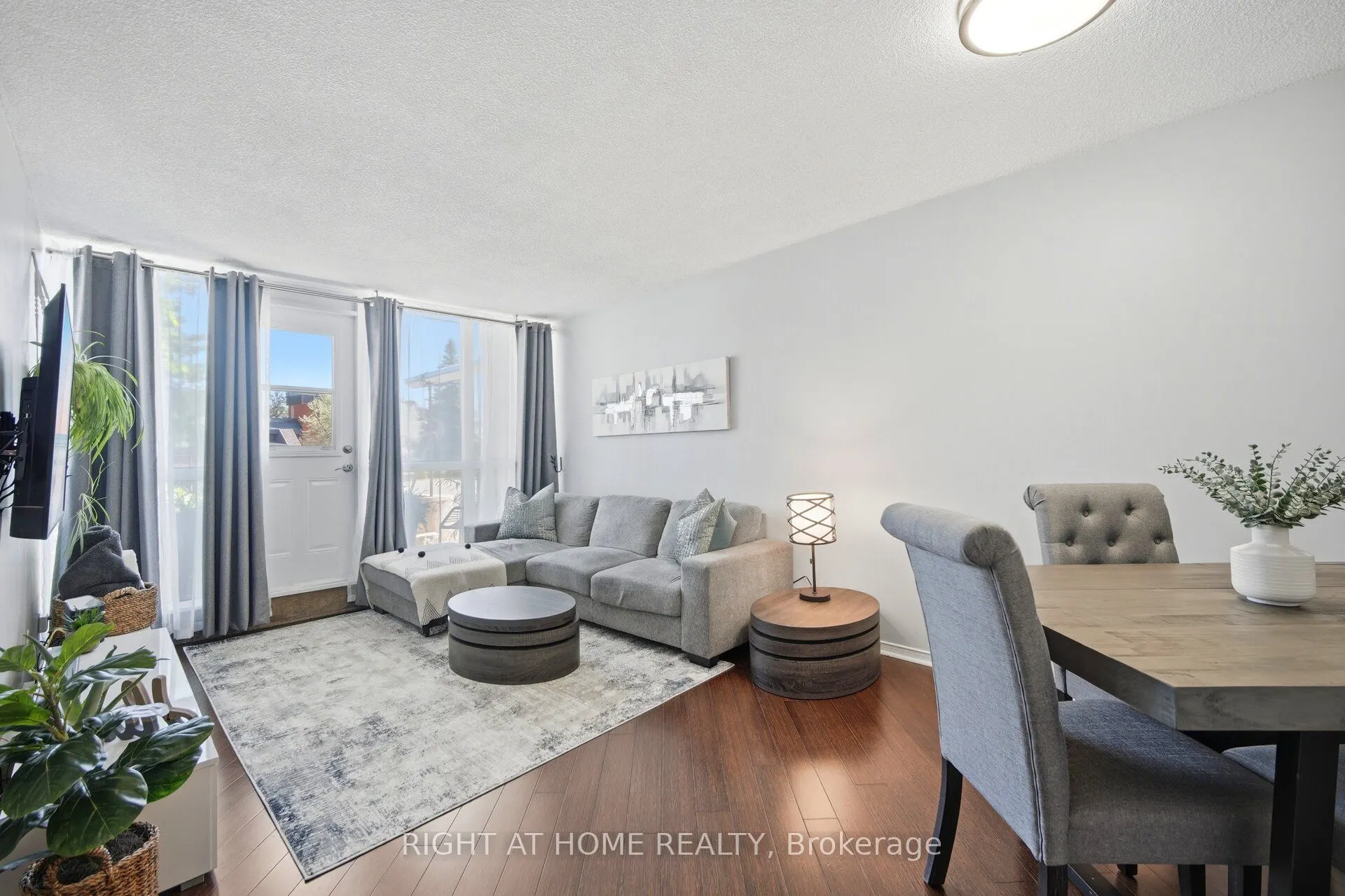 2 Westney Road N #108