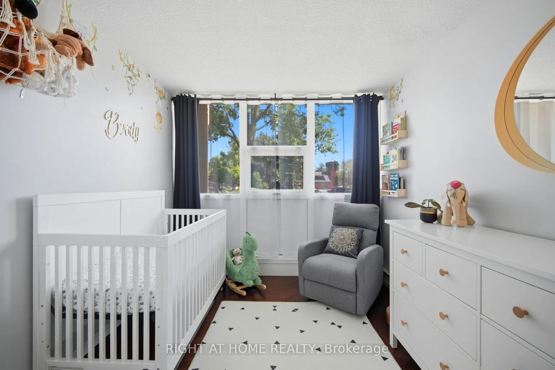 2 Westney Road N #108