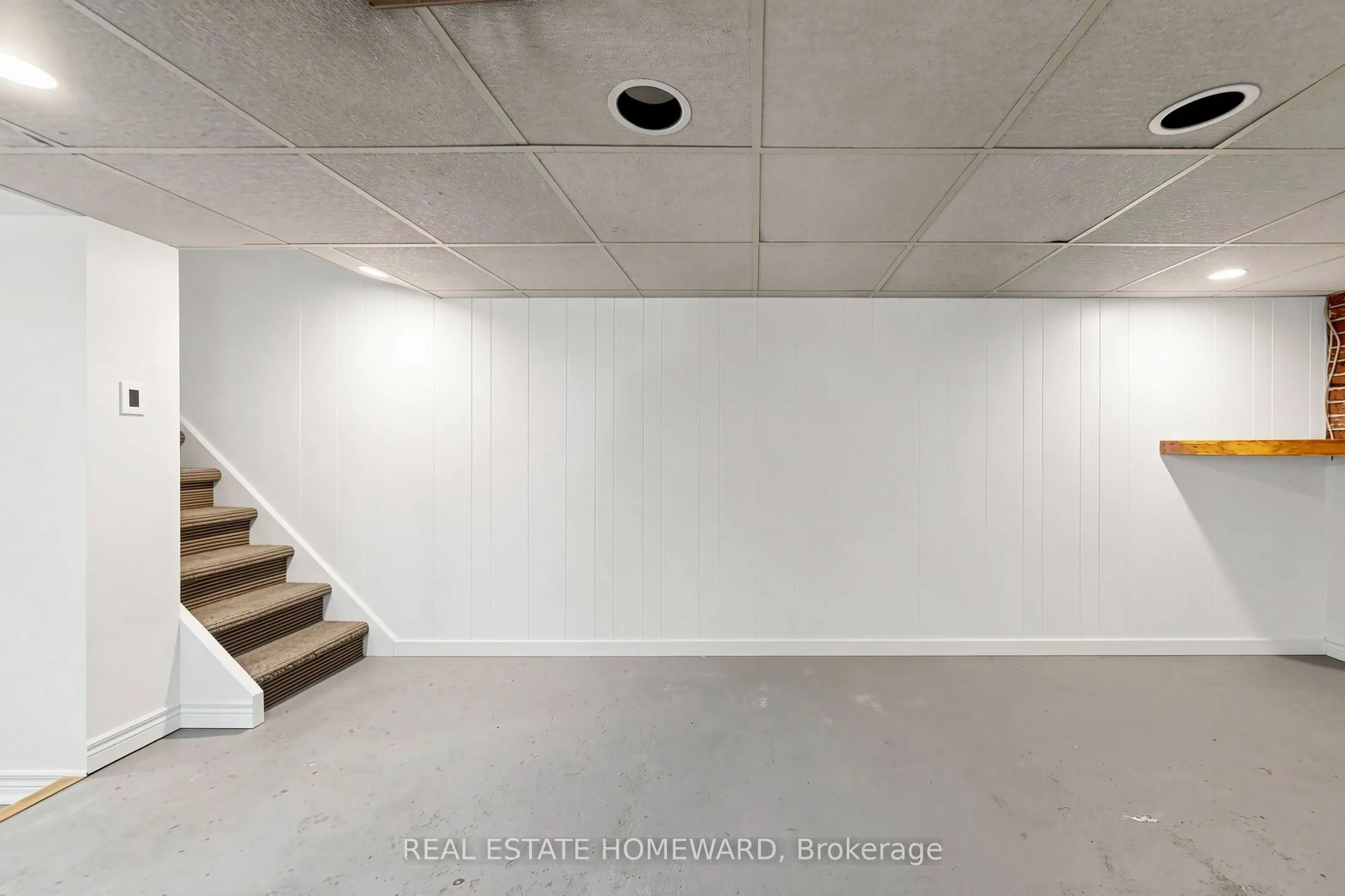 249 Queensdale Avenue