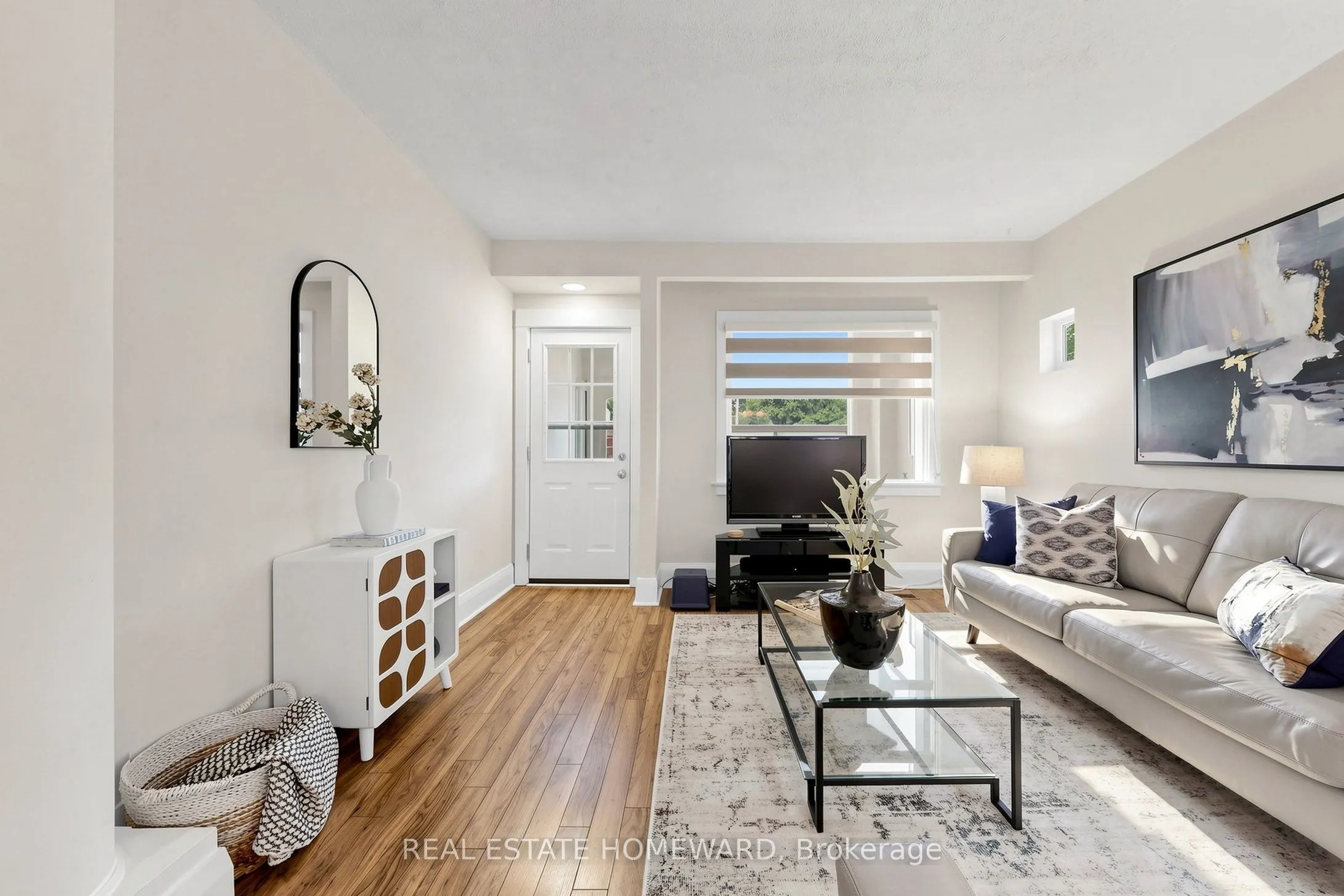249 Queensdale Avenue