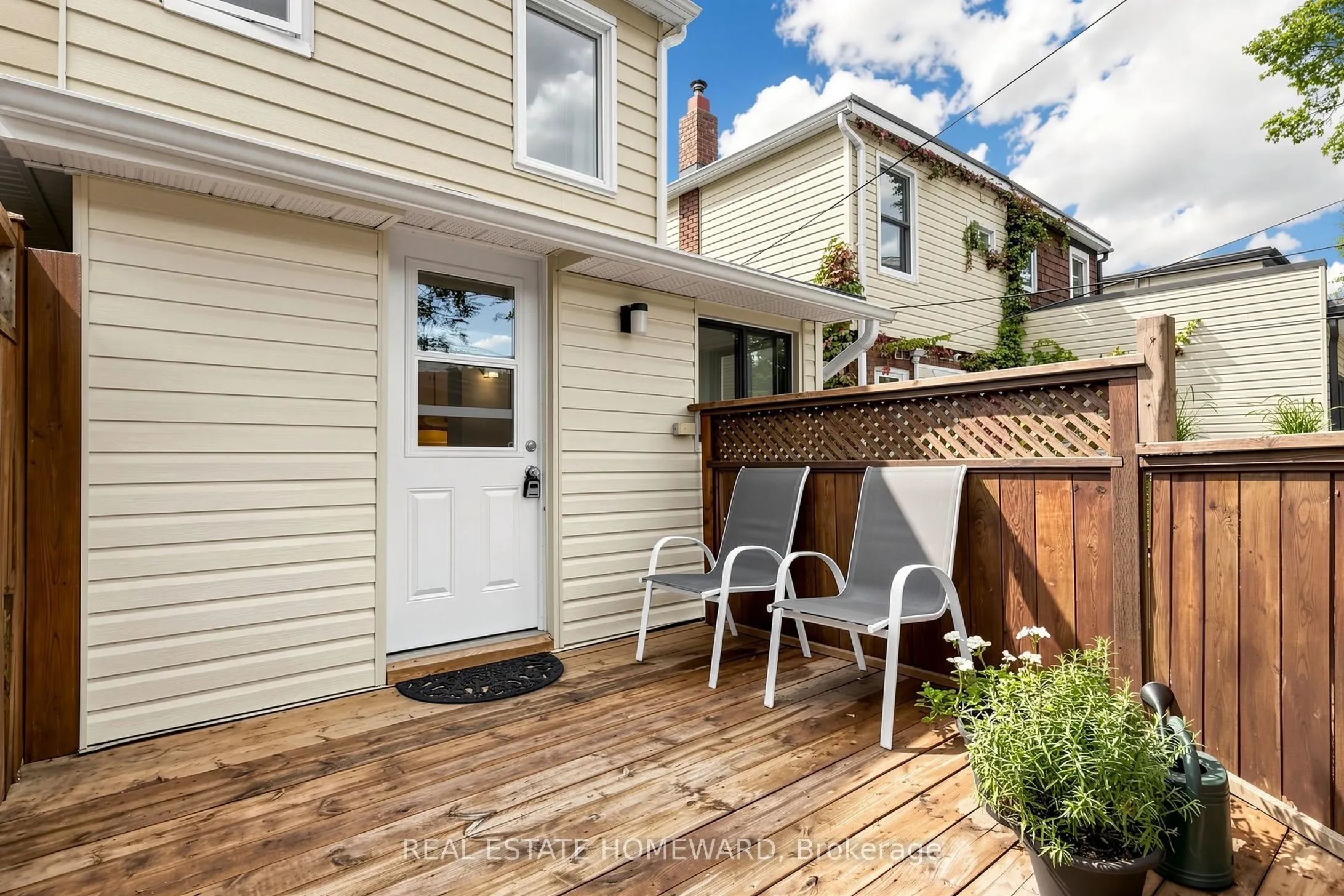 249 Queensdale Avenue
