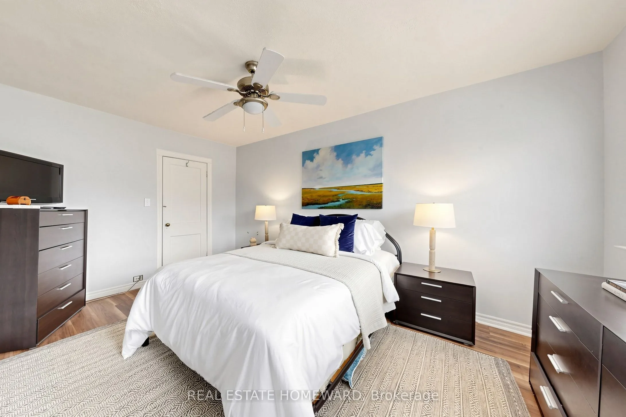 249 Queensdale Avenue