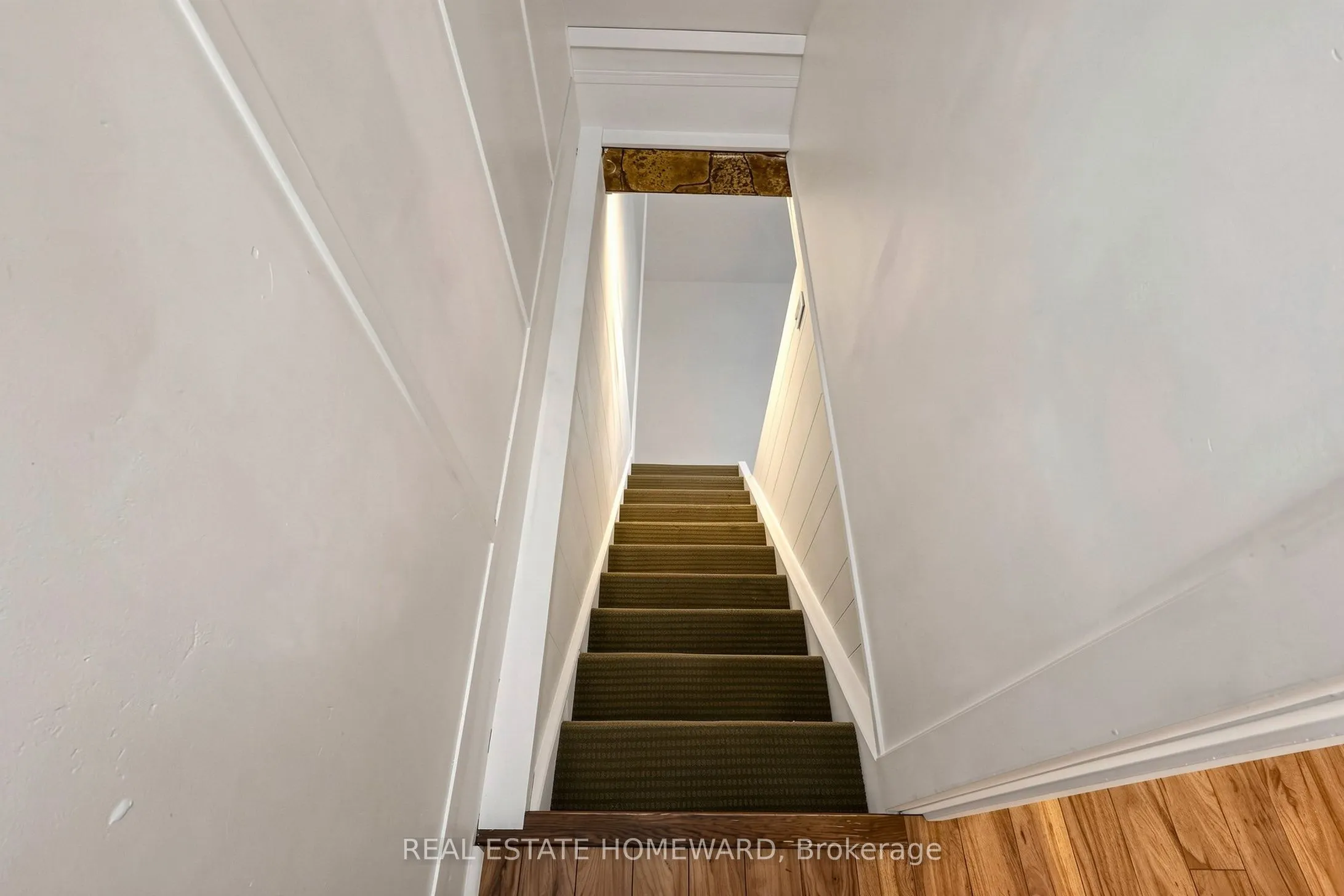 249 Queensdale Avenue