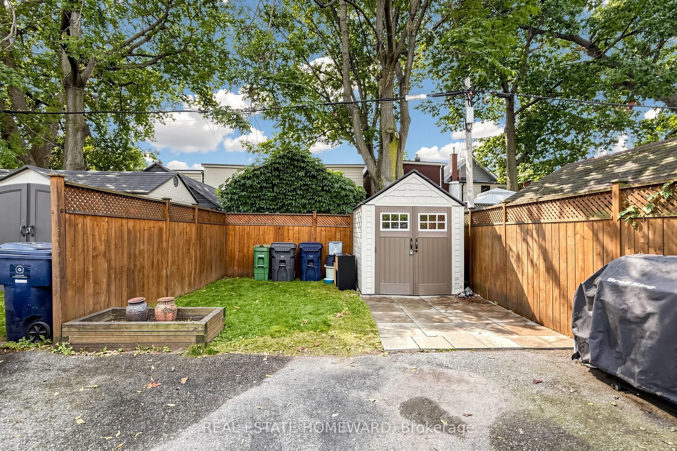 249 Queensdale Avenue