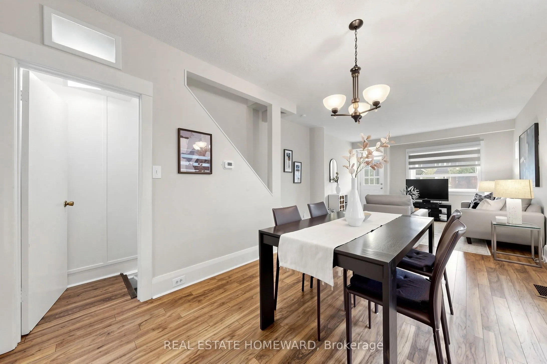 249 Queensdale Avenue