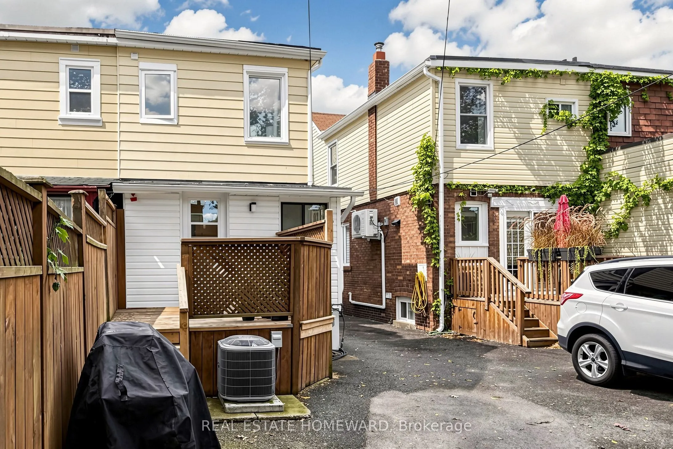249 Queensdale Avenue