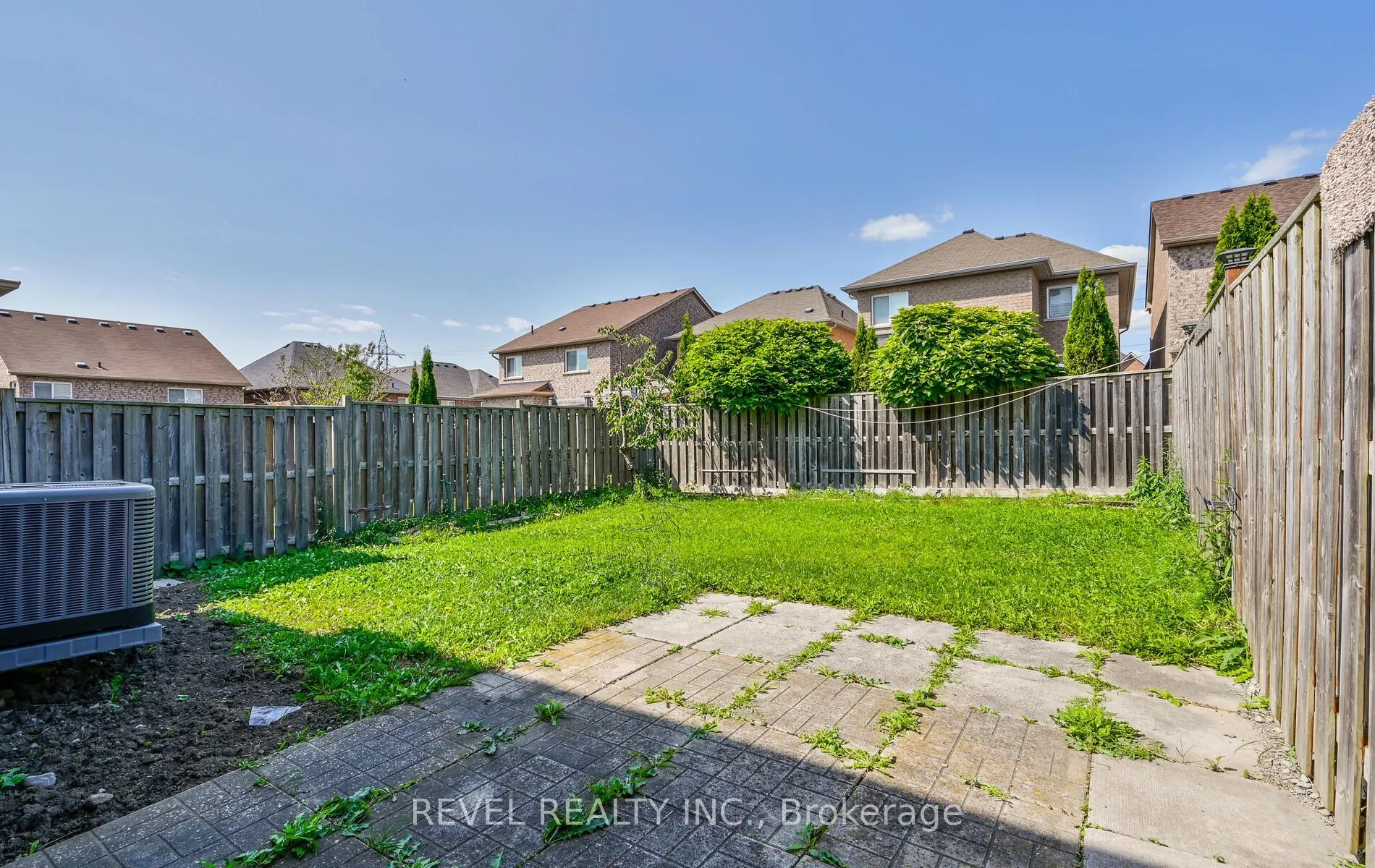 91 Oceanpearl Crescent
