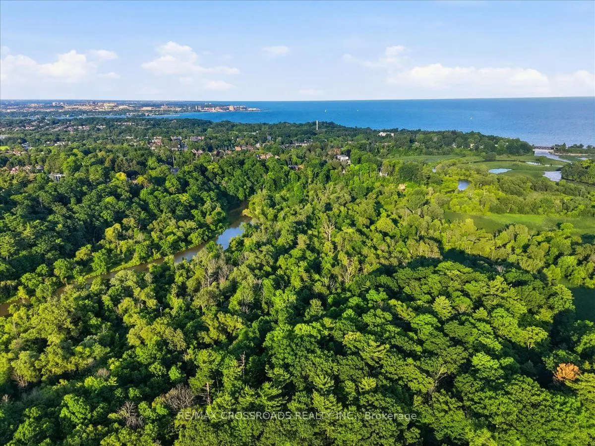 239 Island Road