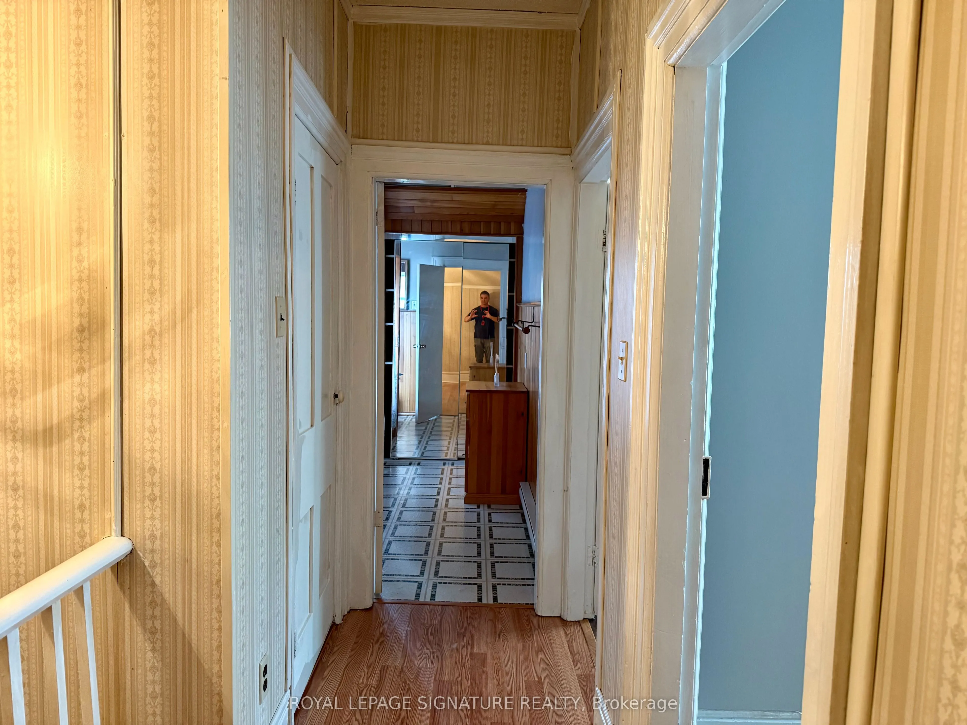 12 Hemlock Avenue